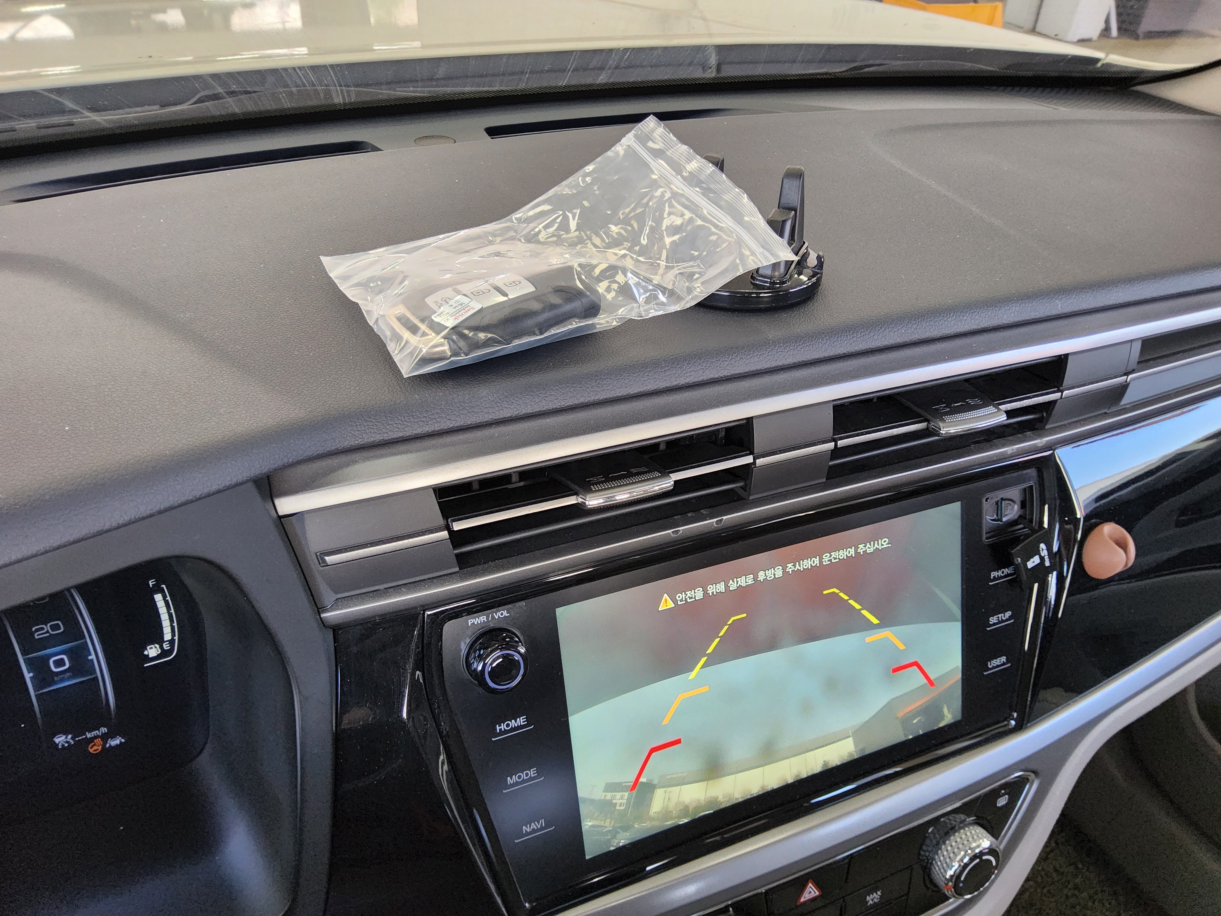 KG Mobility Korando 2019 - Image 17