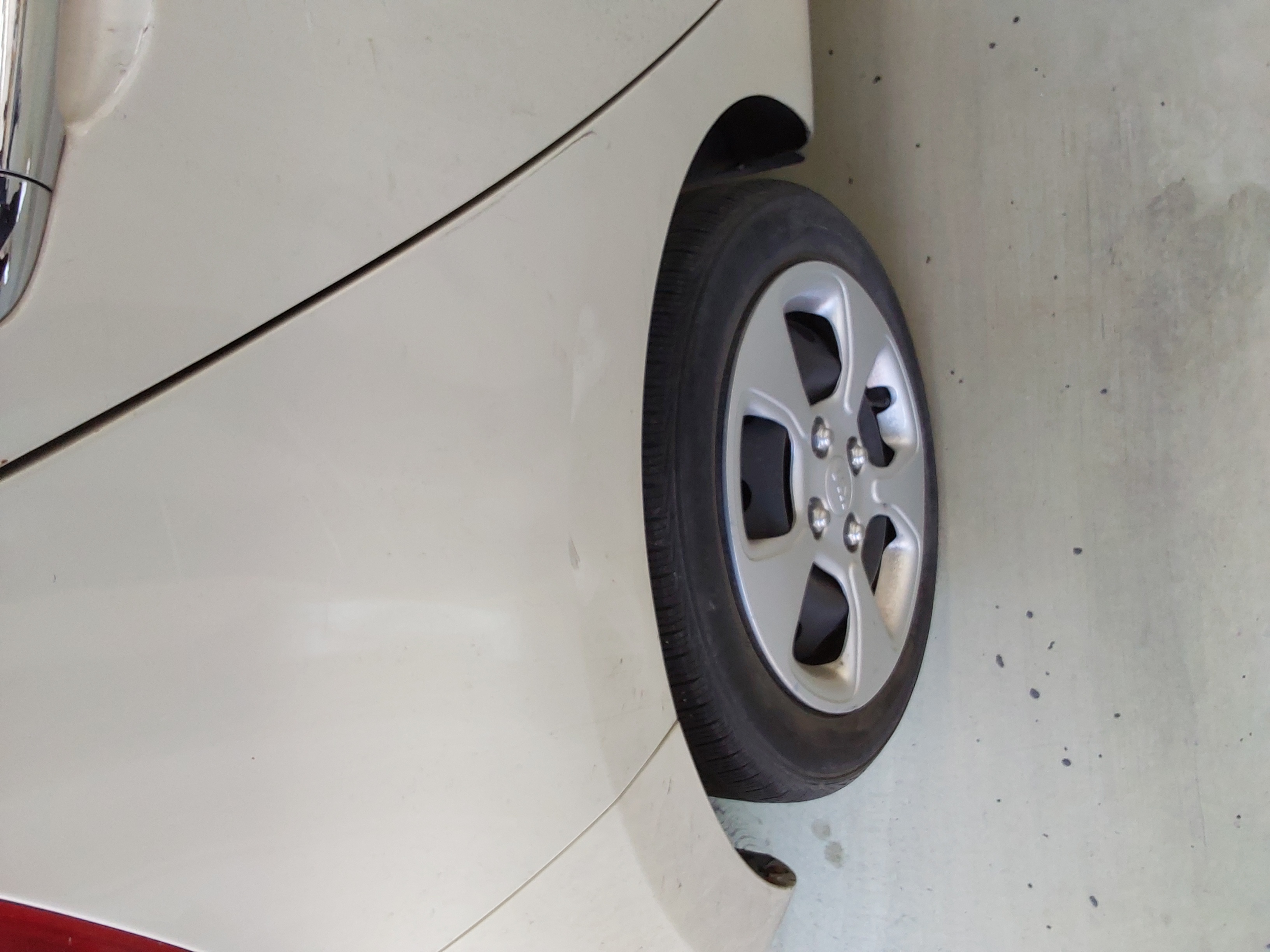 Kia Morning 2014 - Image 21