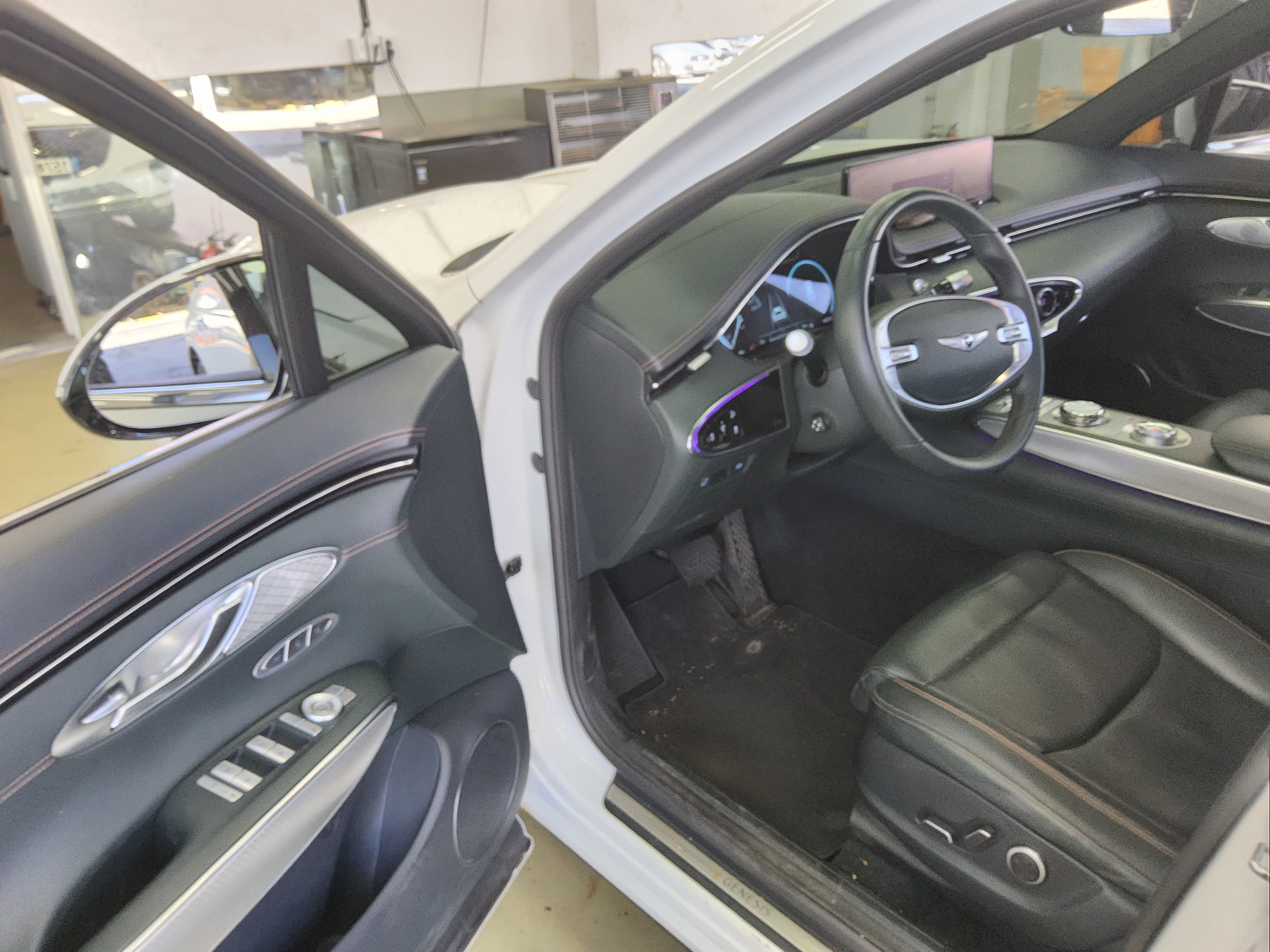 Genesis GV70 2021 - Image 9