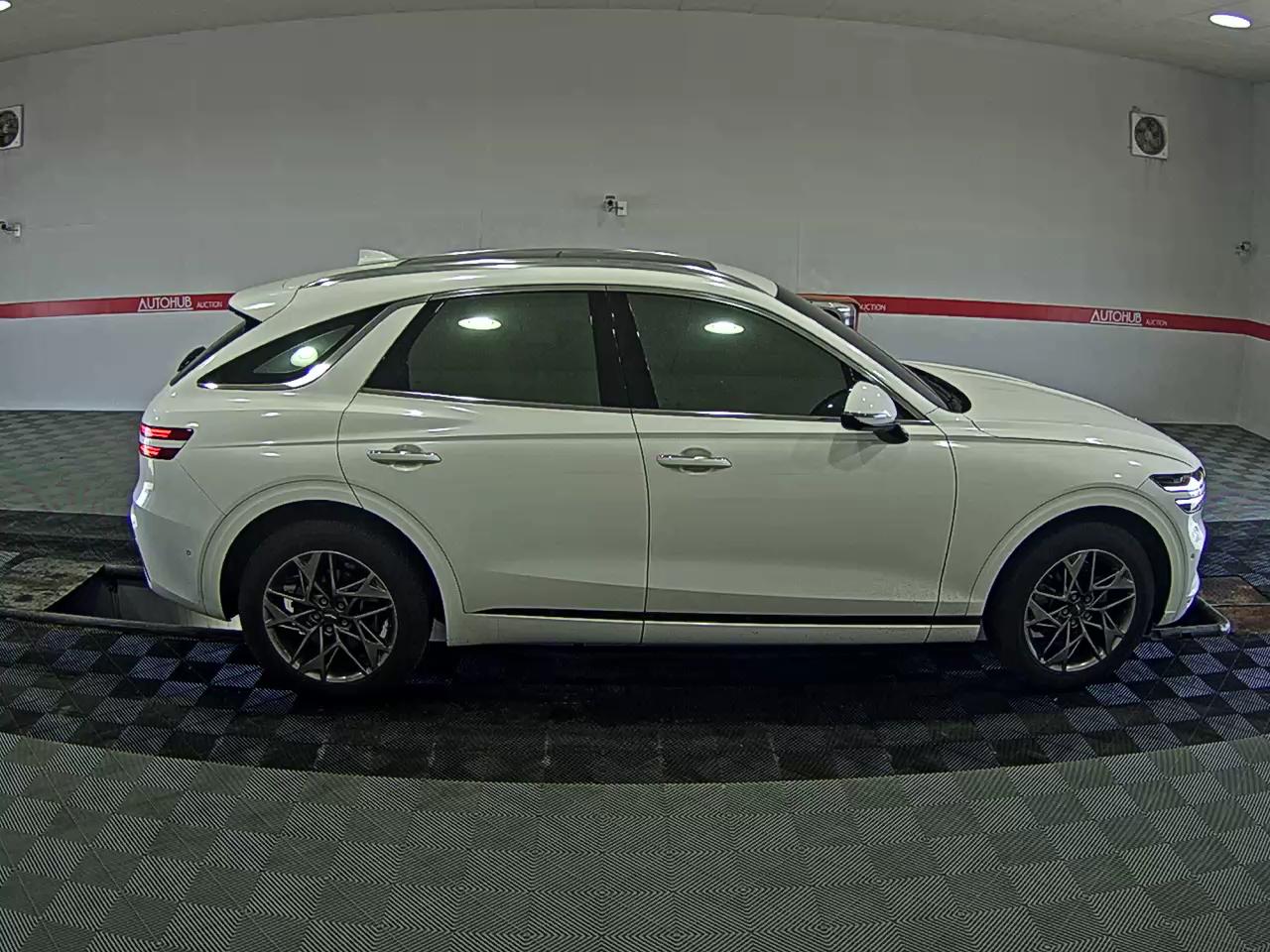 Genesis GV70 2021 - Image 3