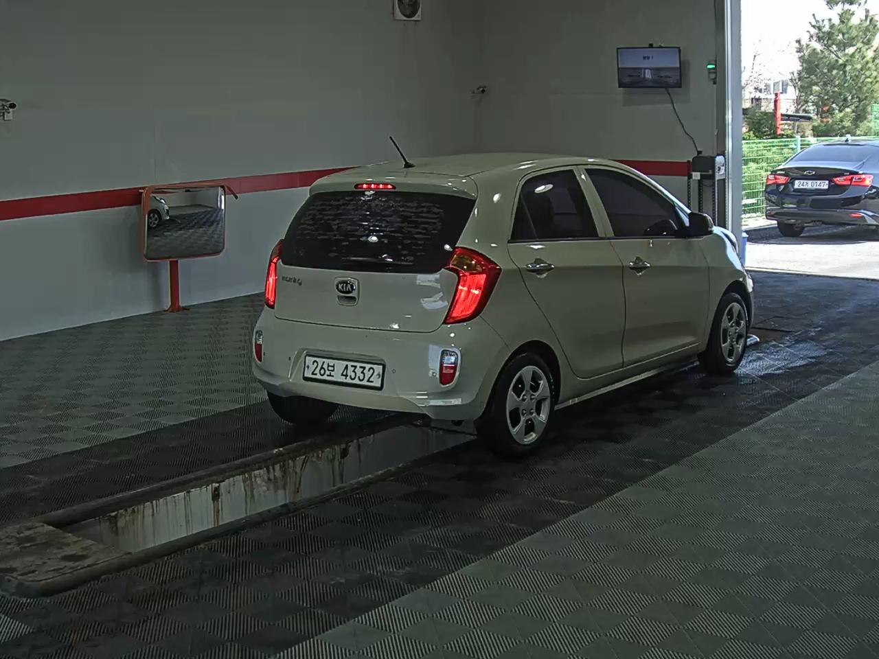 Kia Morning 2014 - Image 4