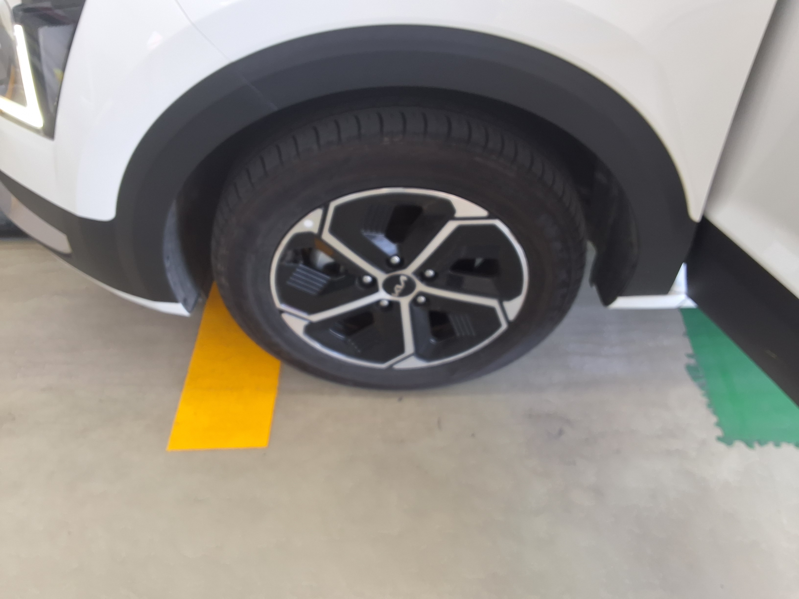 Kia Other 2023 - Image 20