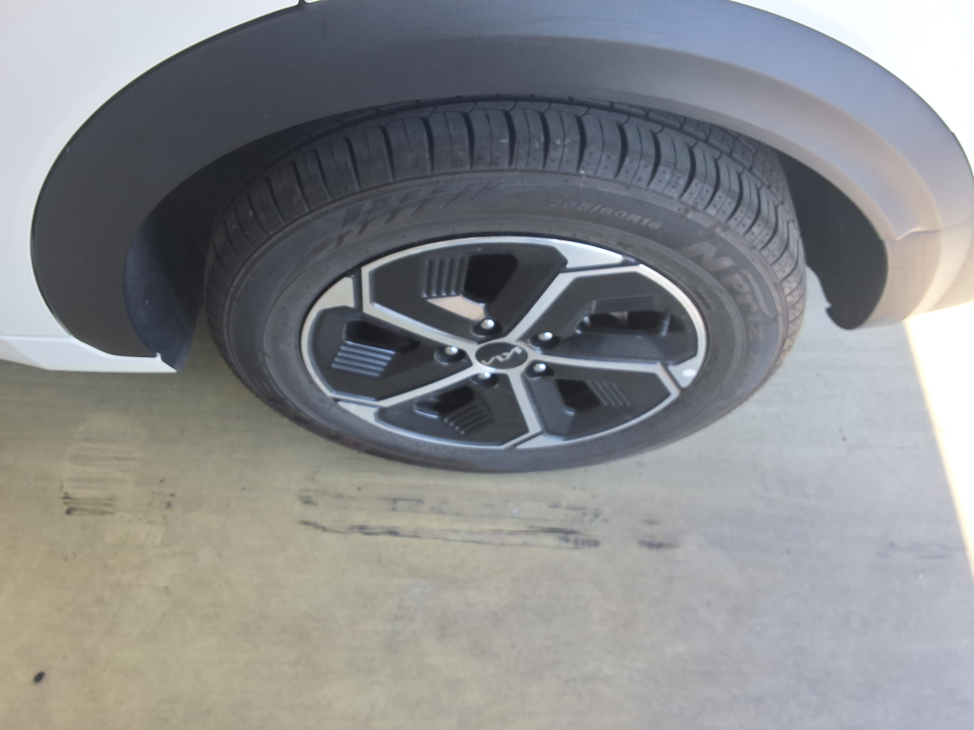 Kia Other 2023 - Image 21