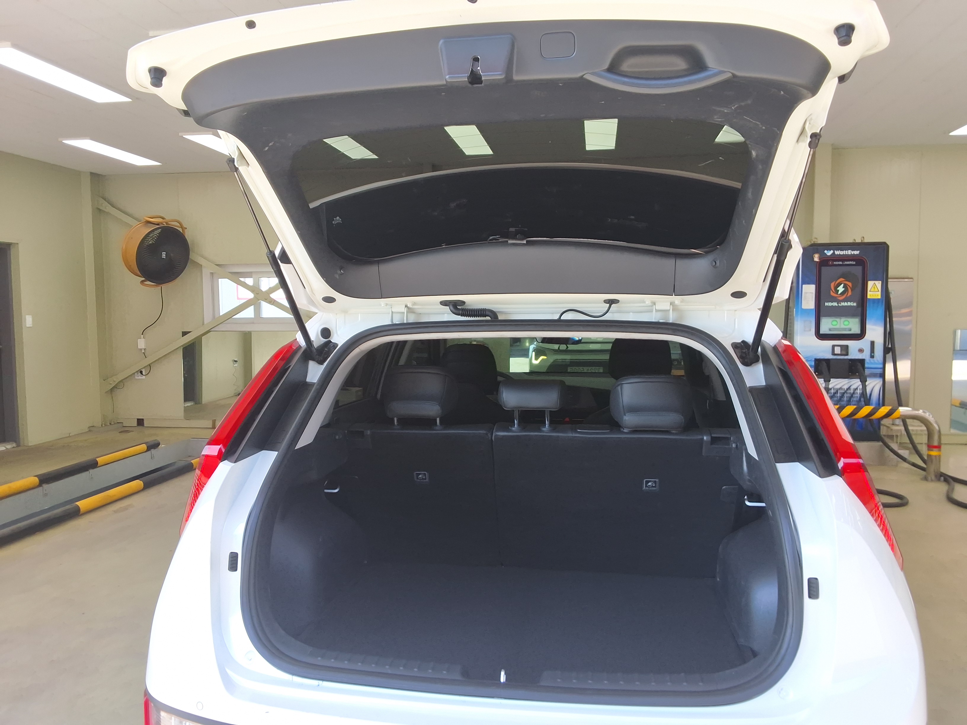 Kia Other 2023 - Image 14