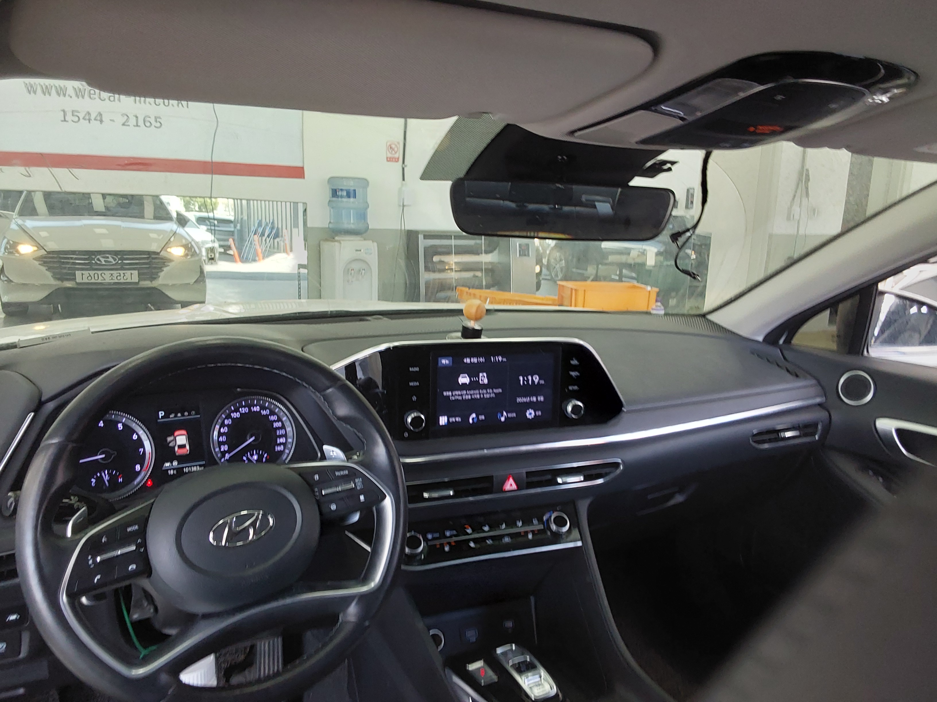 Hyundai Sonata - 10
