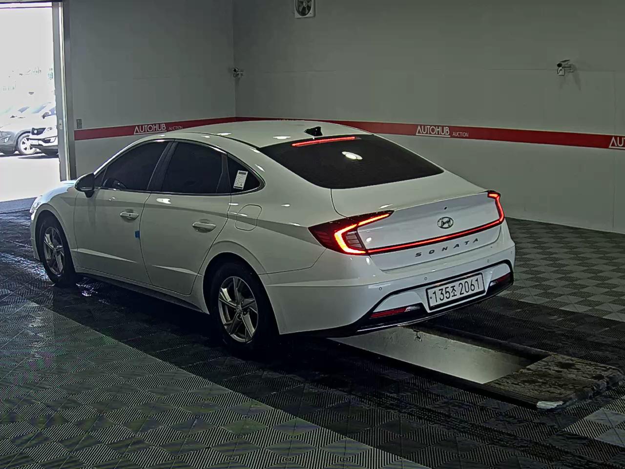 Hyundai Sonata - 5