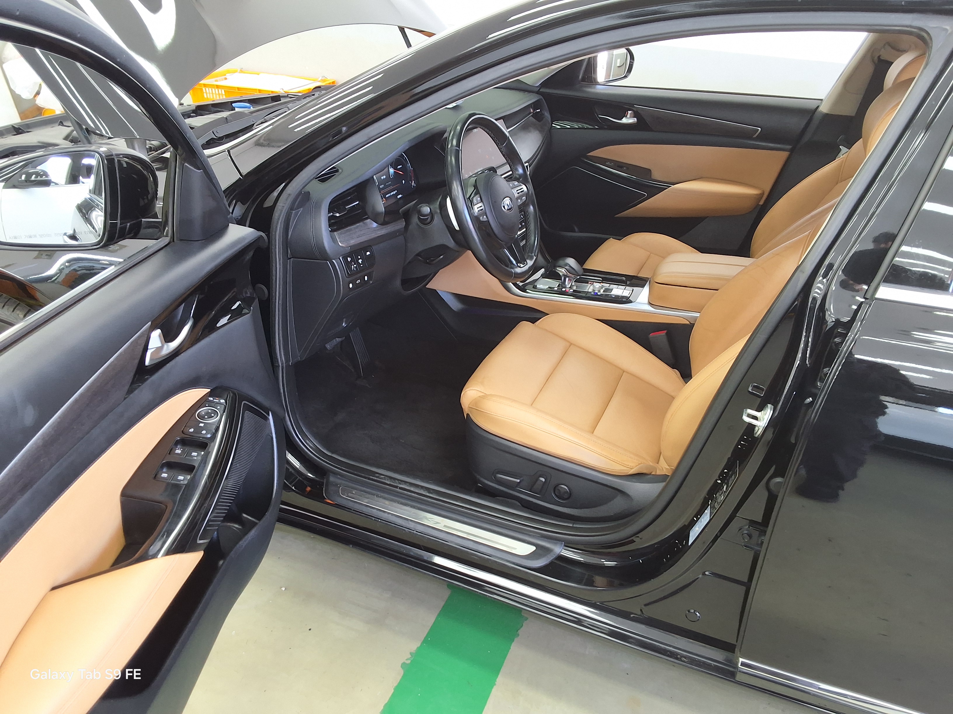 Kia K7 - 9