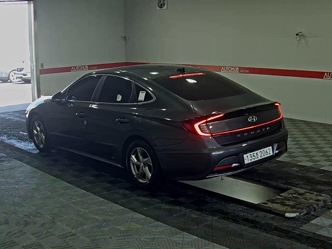 Hyundai Sonata 2023 - Image 5