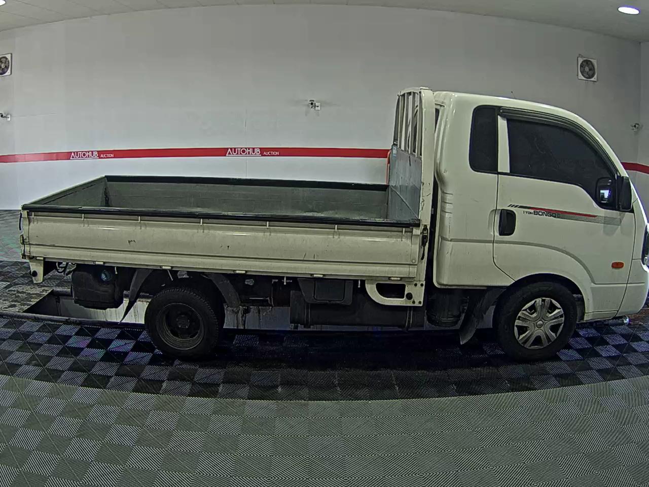 Chrysler Cargo - 3