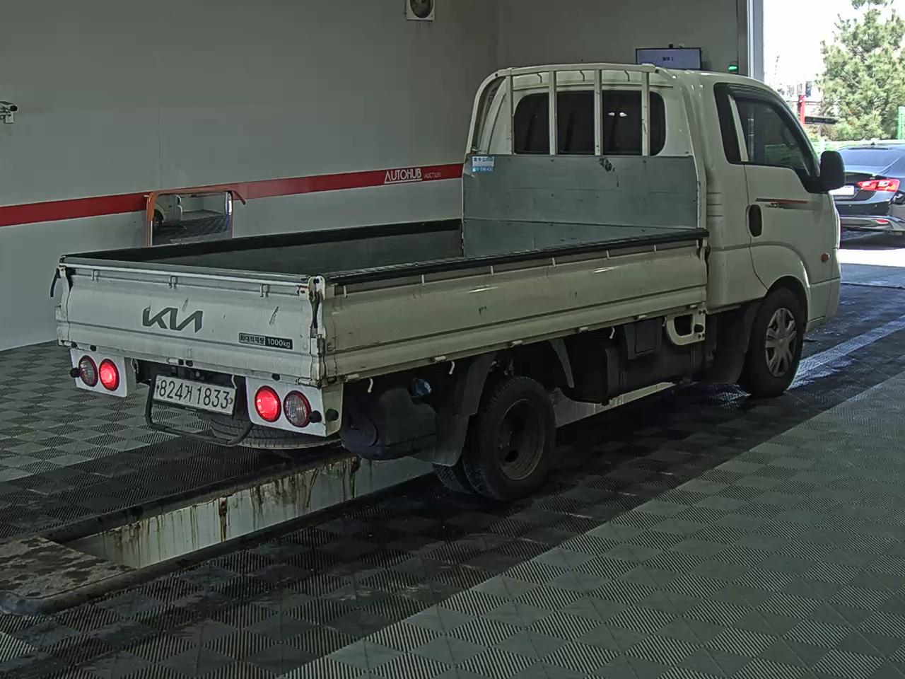 Chrysler Cargo - 4