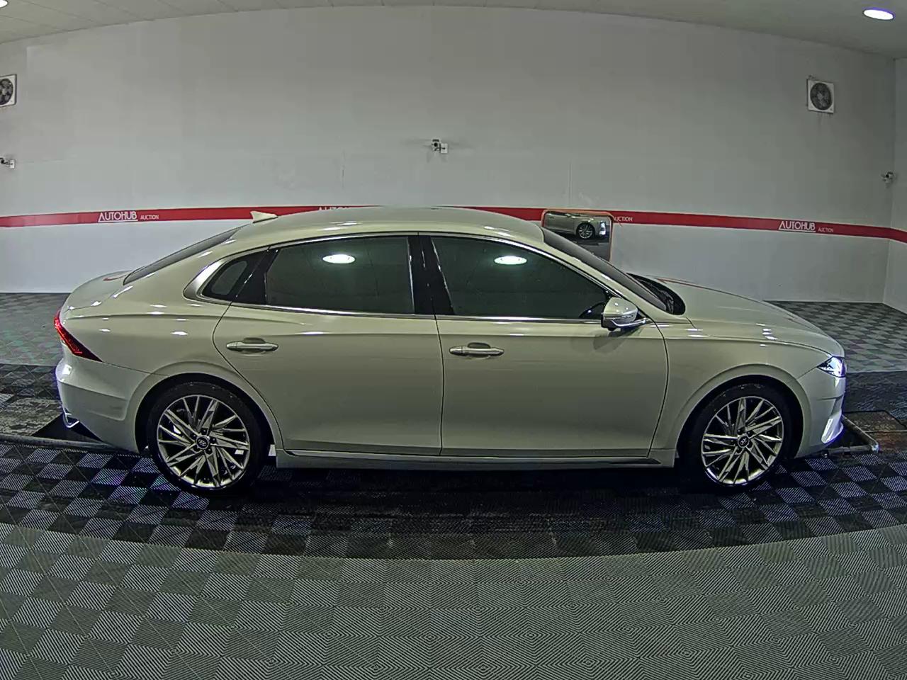 هيونداي جرانجر 2020 - صورة 3