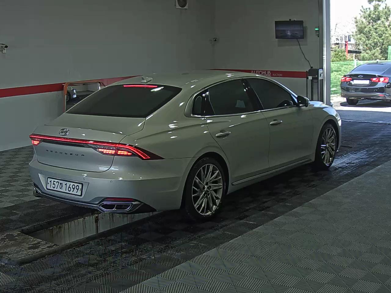 هيونداي جرانجر 2020 - صورة 4