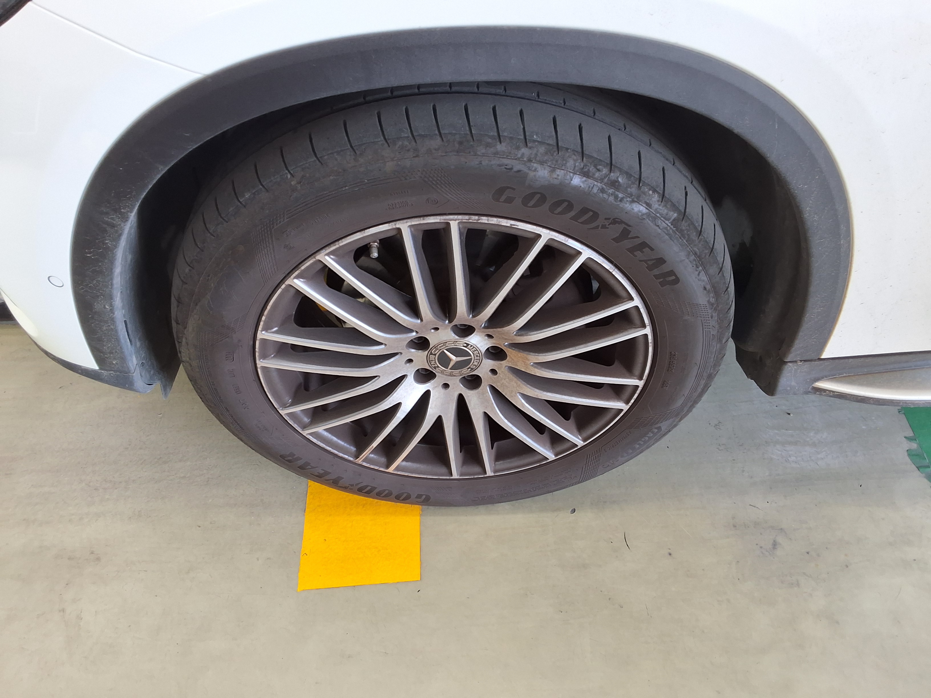 Mercedes-Benz GLC-Class 2025 - Image 20