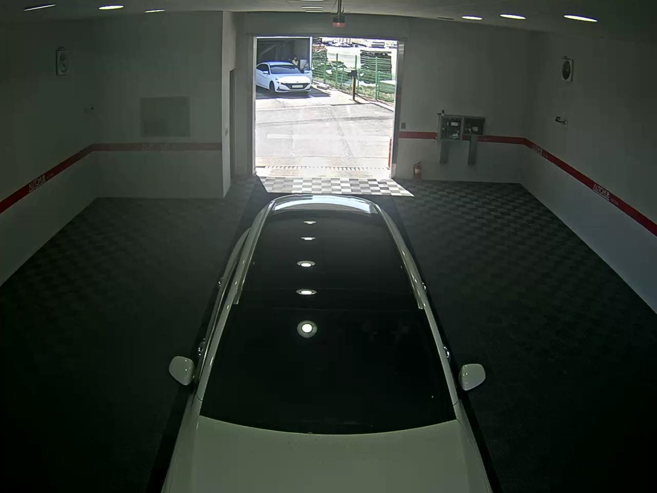 Mercedes-Benz GLC-Class 2025 - Image 6