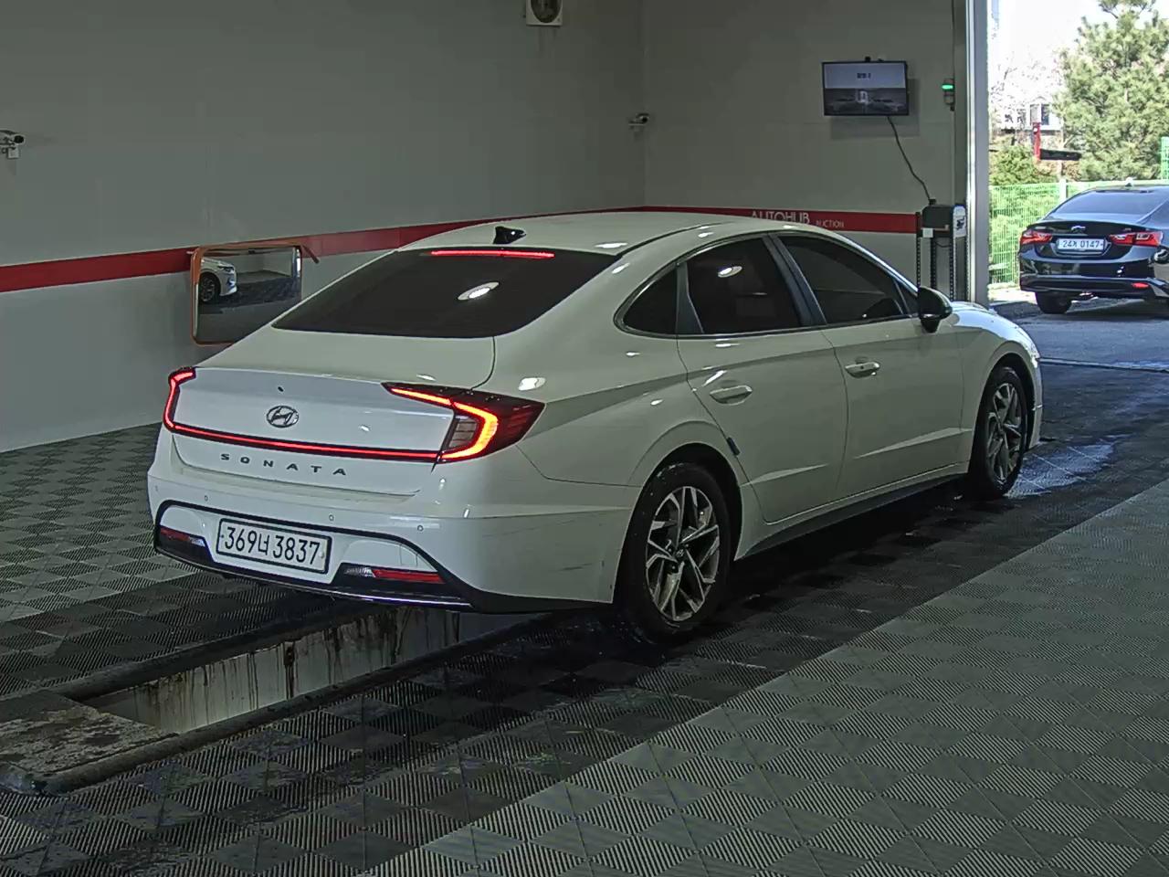 Hyundai Sonata 2020 - Image 4