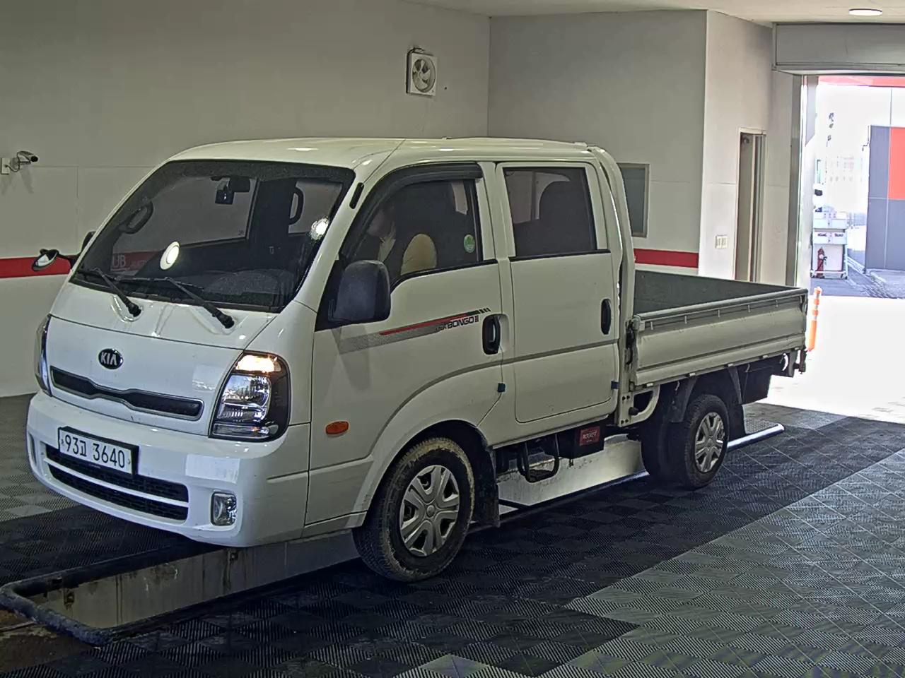 Chrysler Cargo