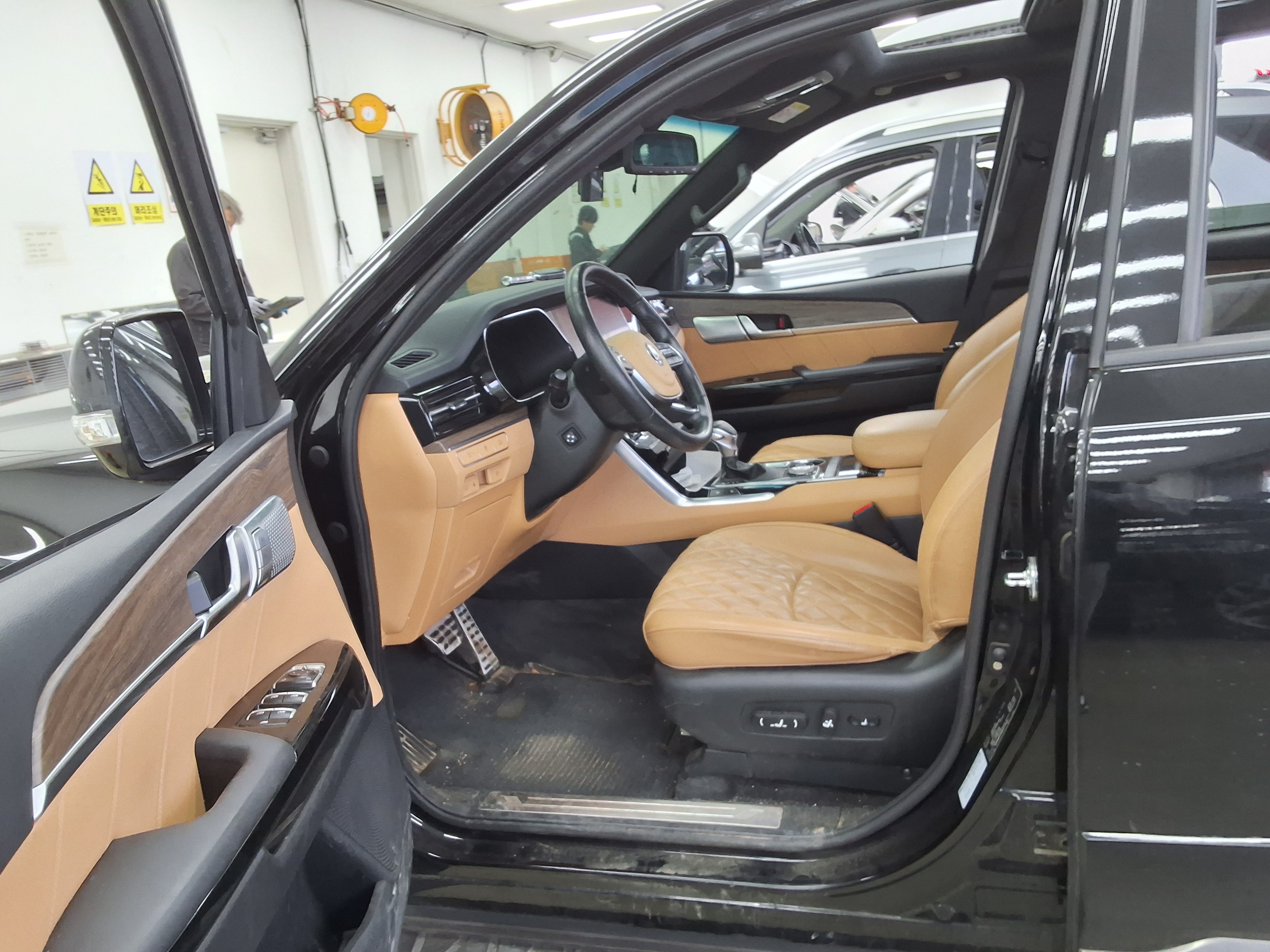 Kia BORREGO 2021 - Image 9