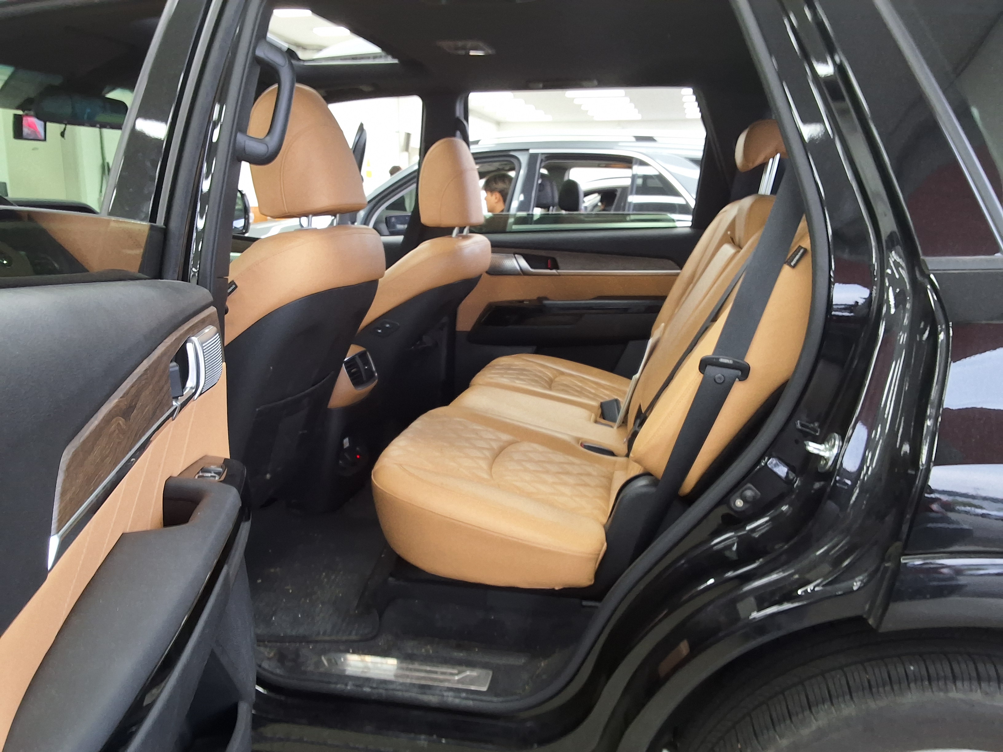 Kia BORREGO 2021 - Image 11