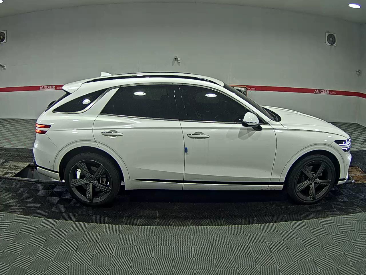 Genesis GV70 2021 - Image 3