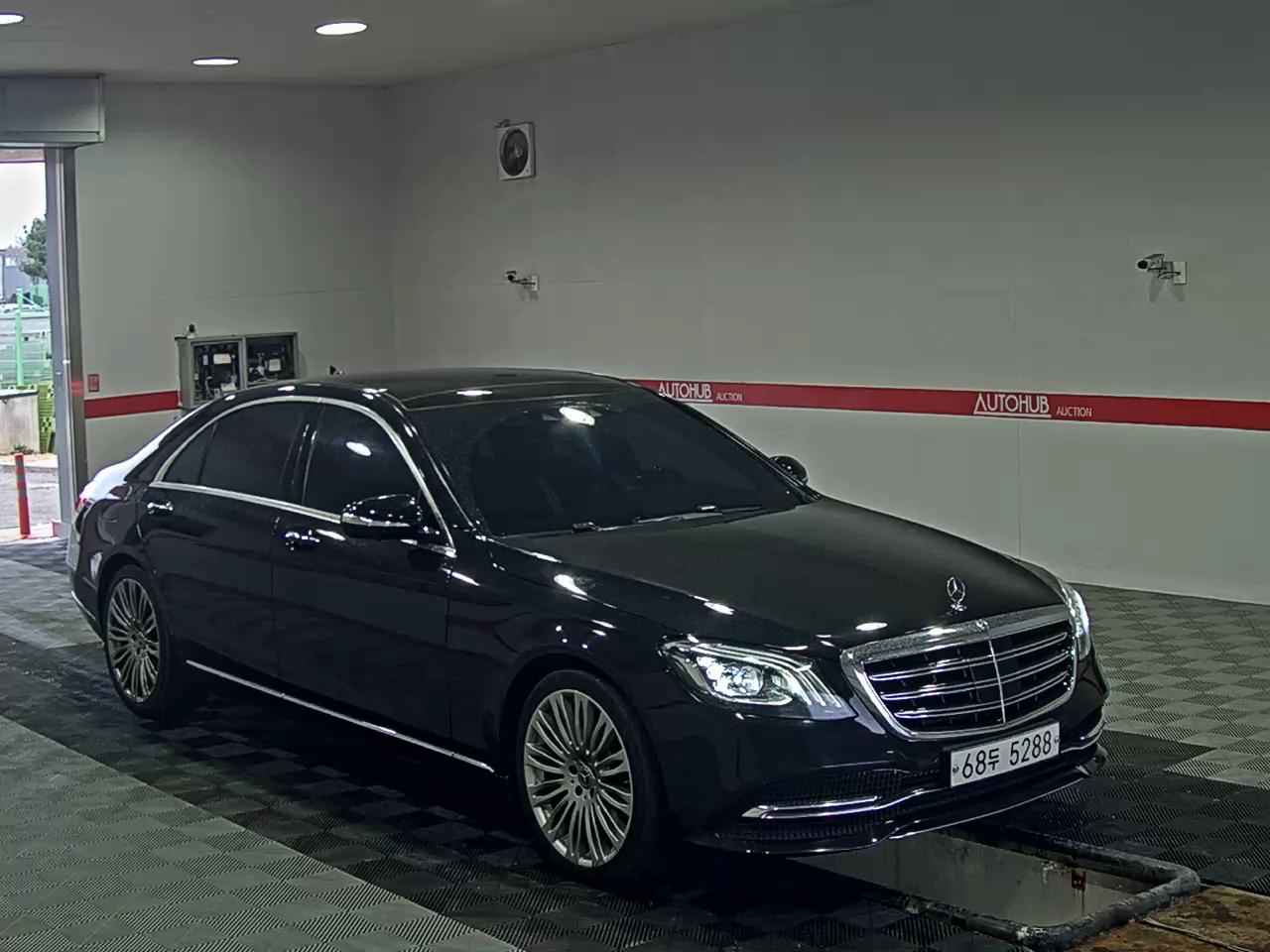 Mercedes-Benz S-Class 2018 - Image 2