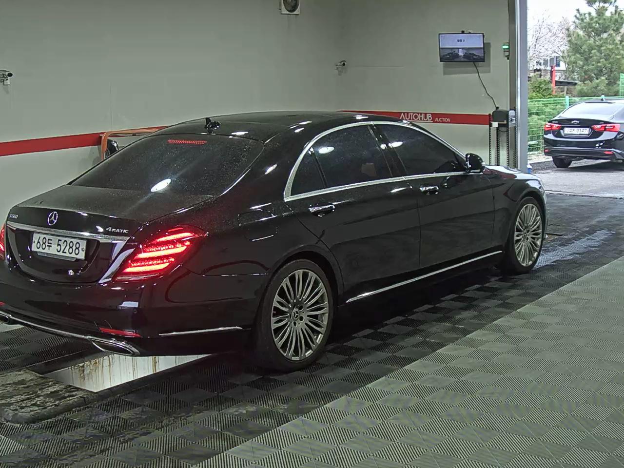 Mercedes-Benz S-Class 2018 - Image 4