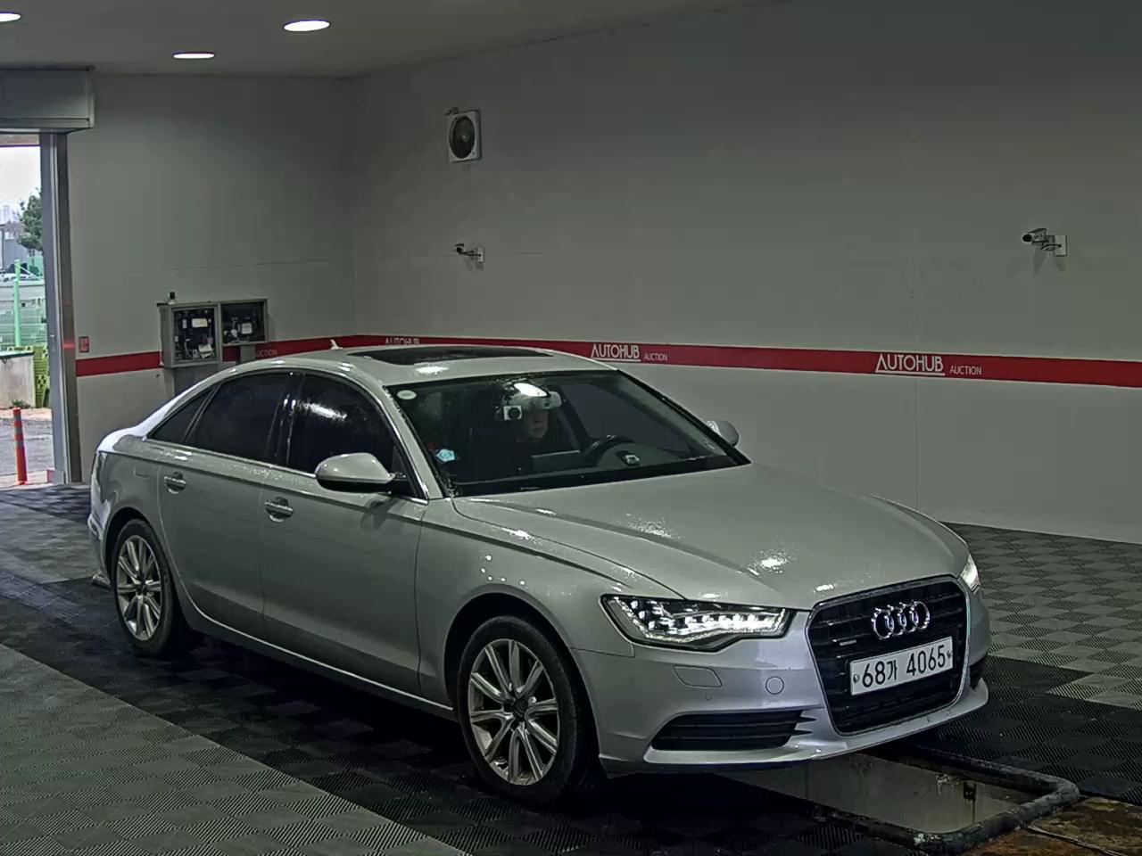 أودي A6 - 2