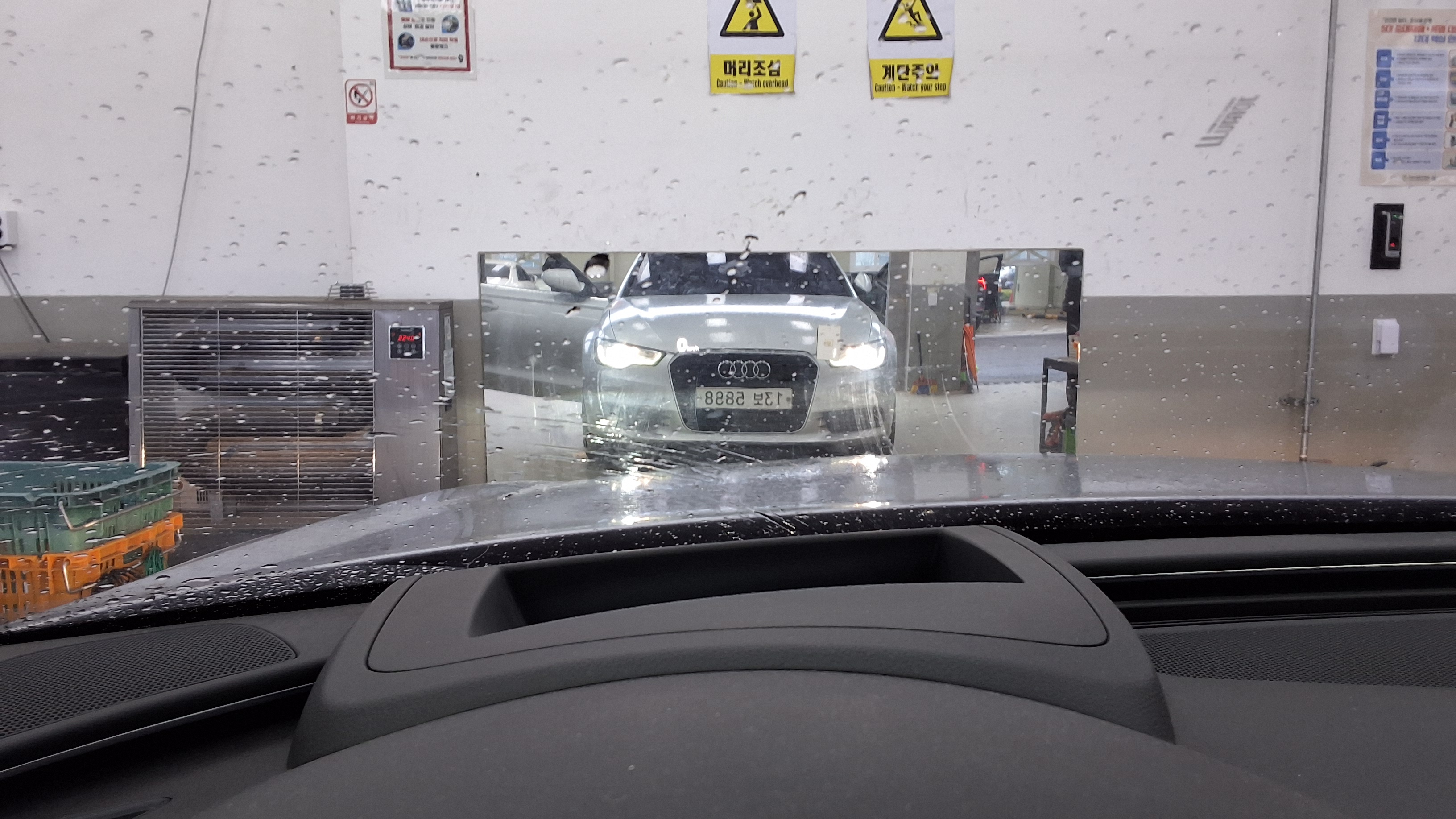 Audi A6 2014 - Image 19