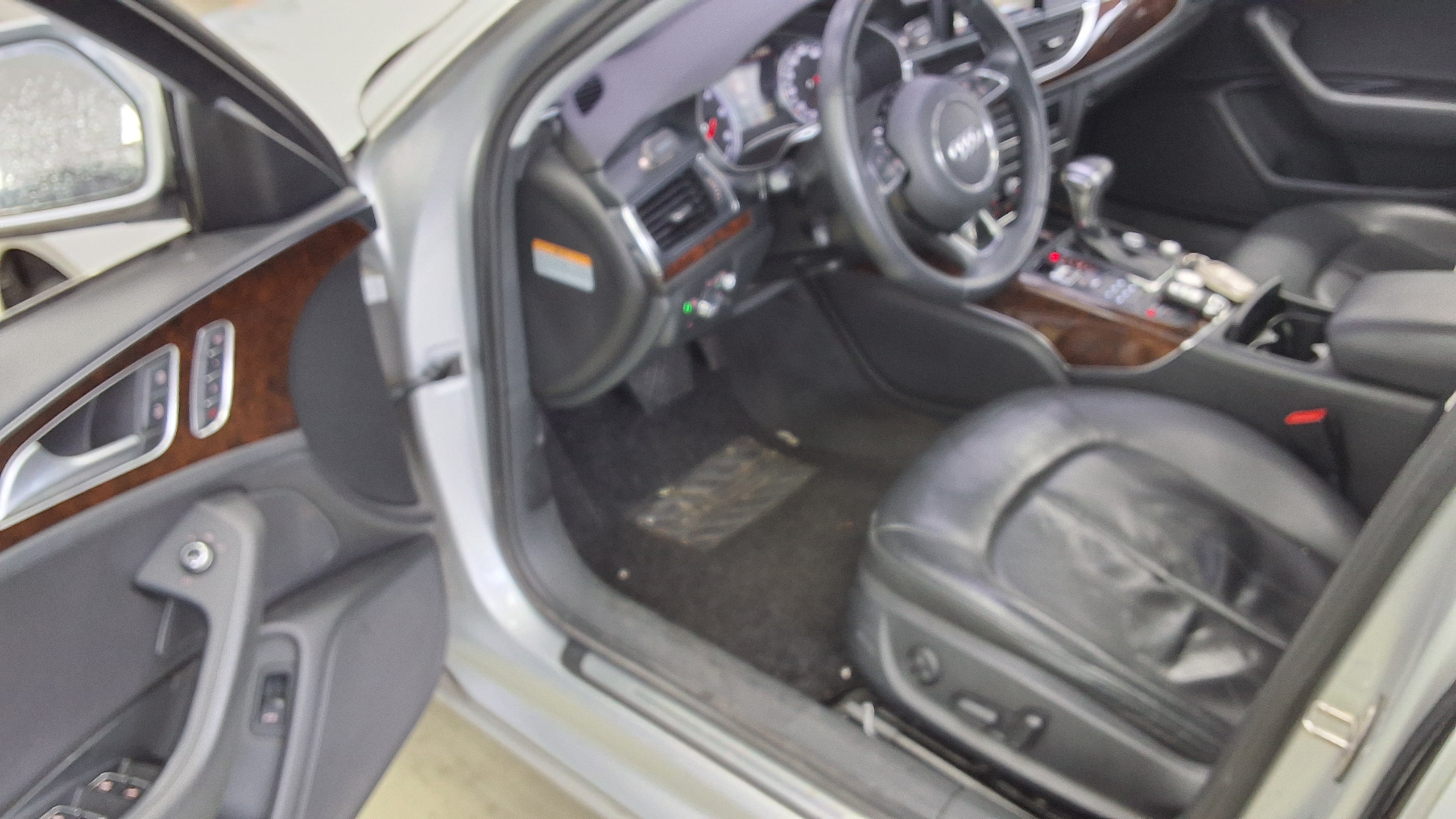 Audi A6 2014 - Image 9