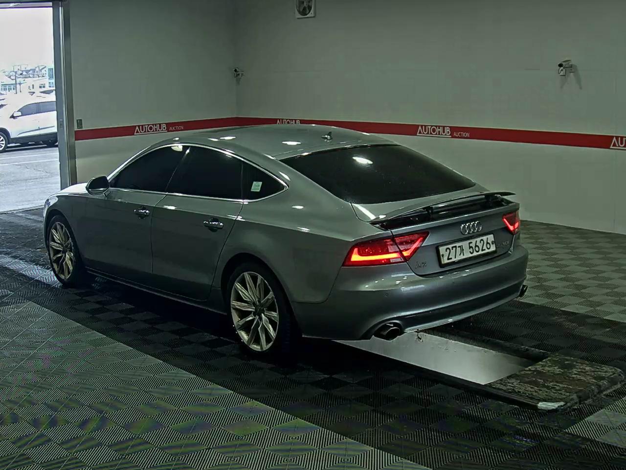 Audi A7 - 5