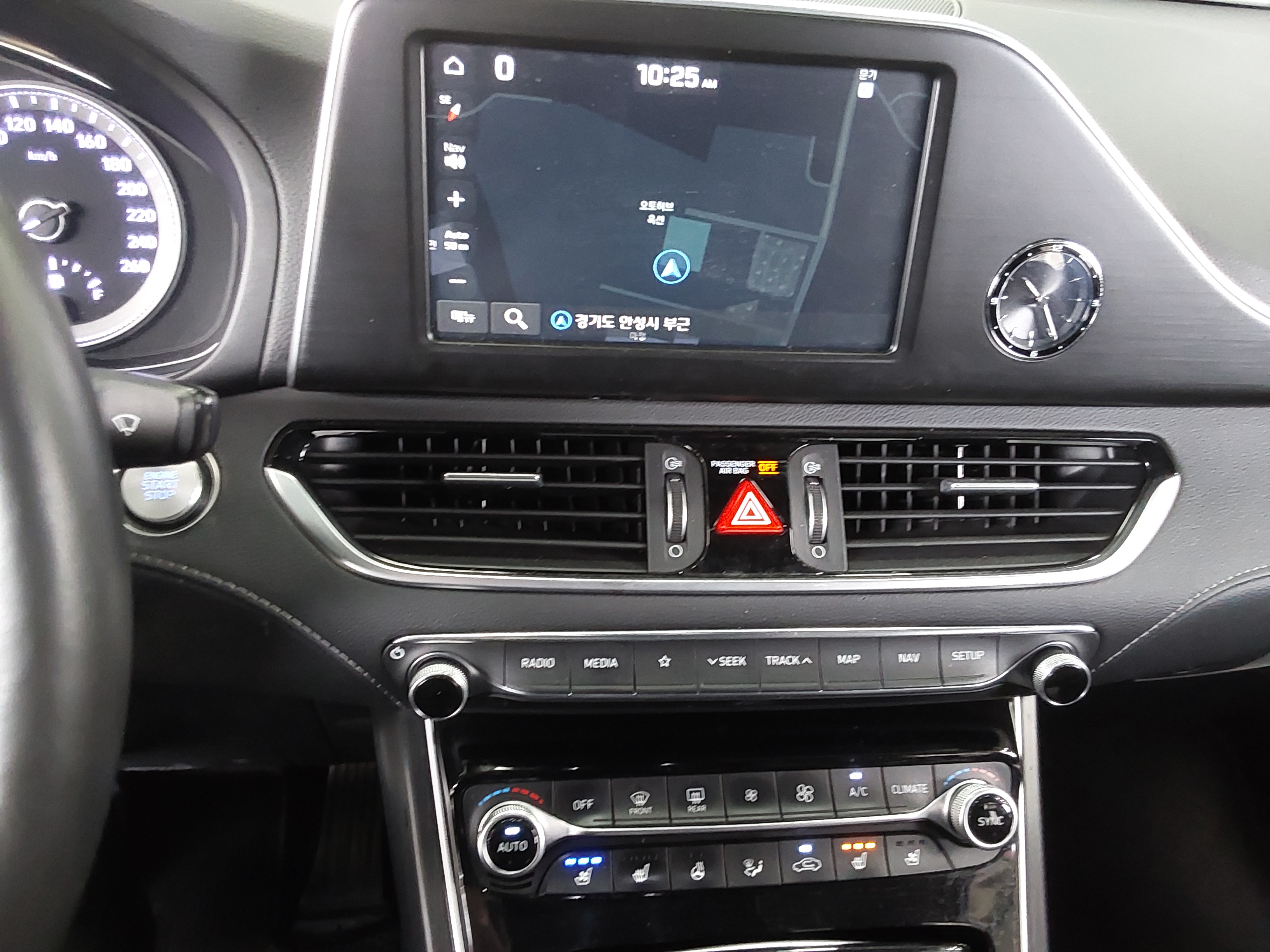 Hyundai Grandeur 2019 - Image 17