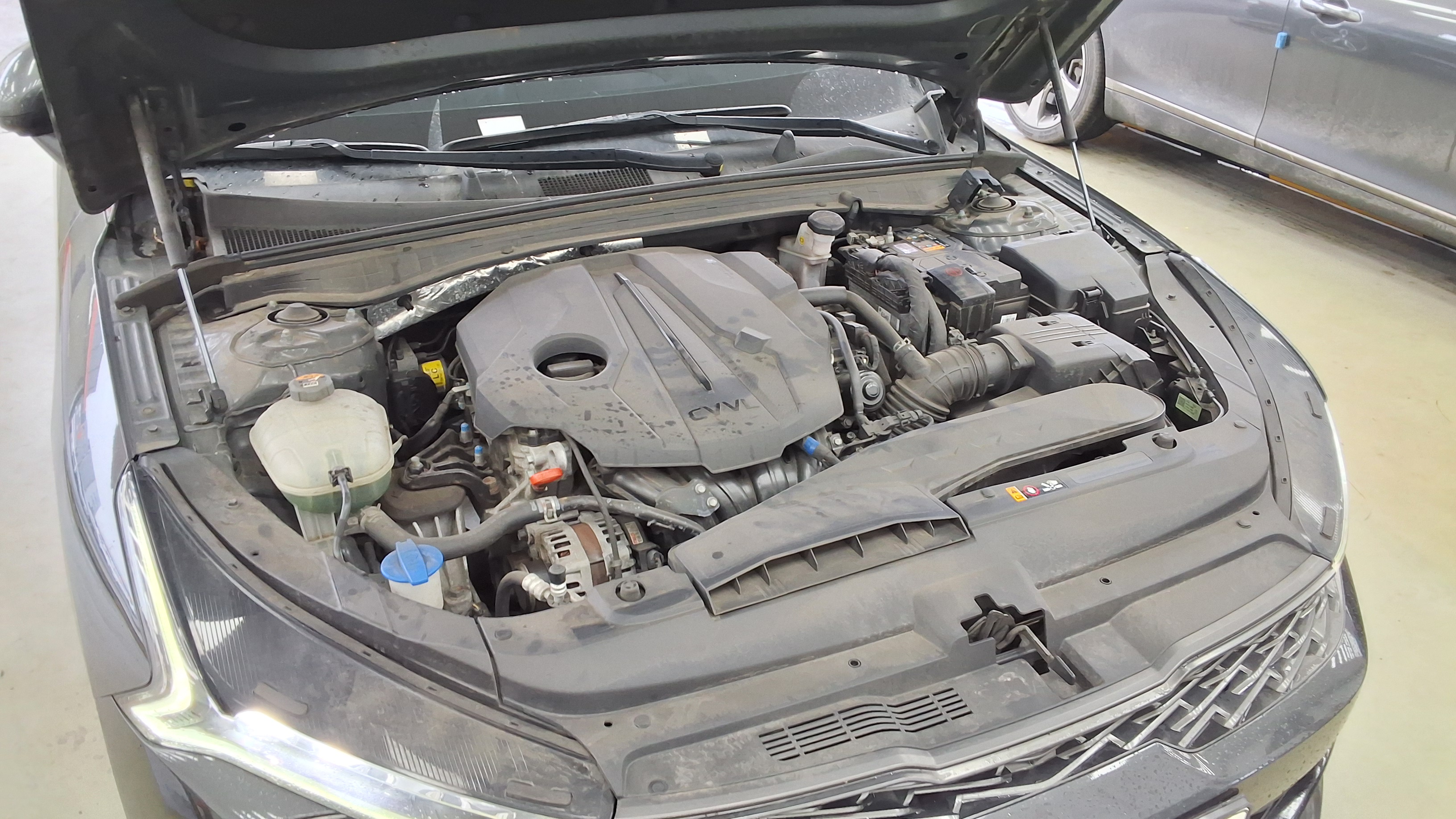 Kia K5 2020 - Image 20