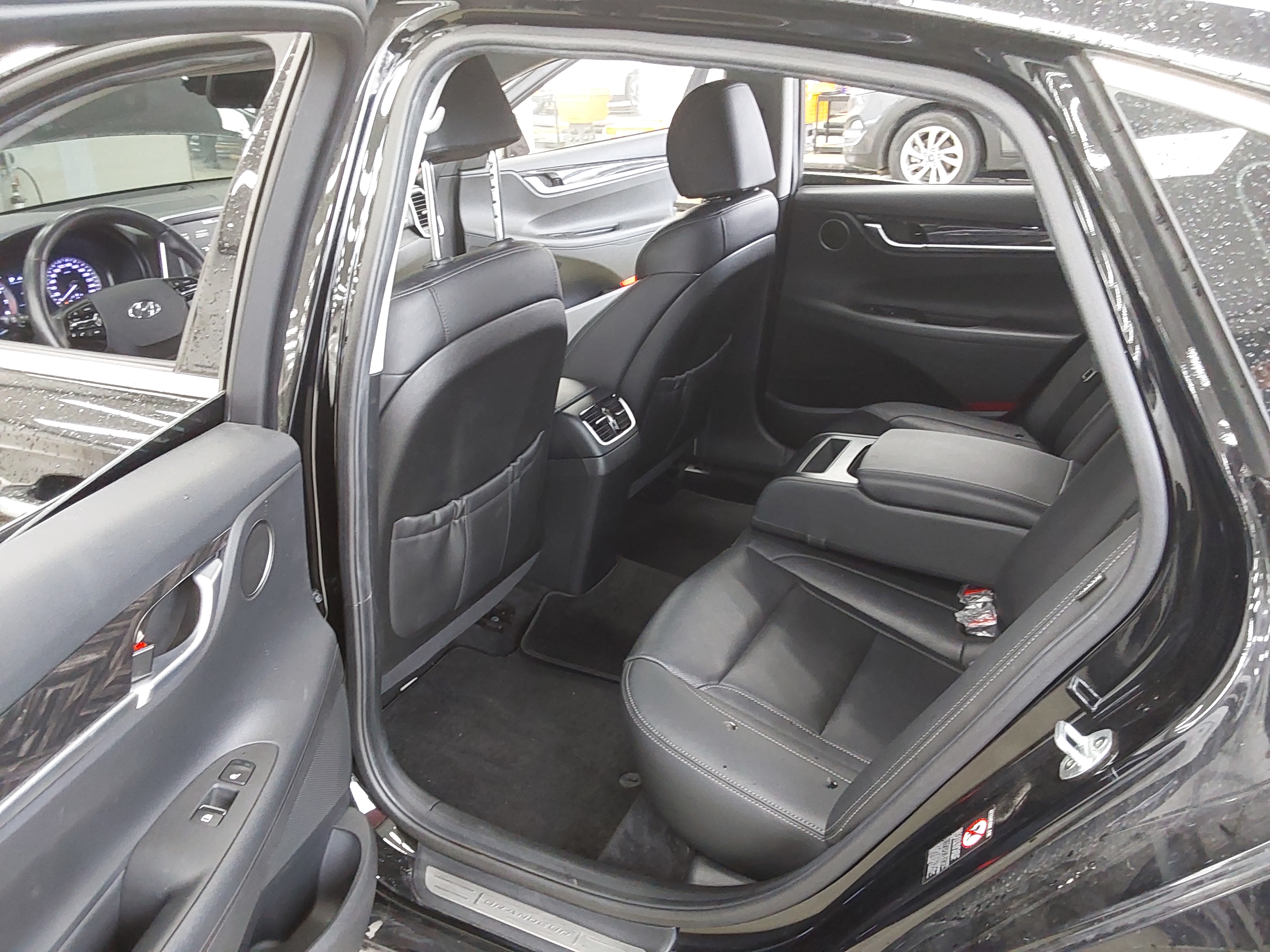 Hyundai Grandeur 2019 - Image 11