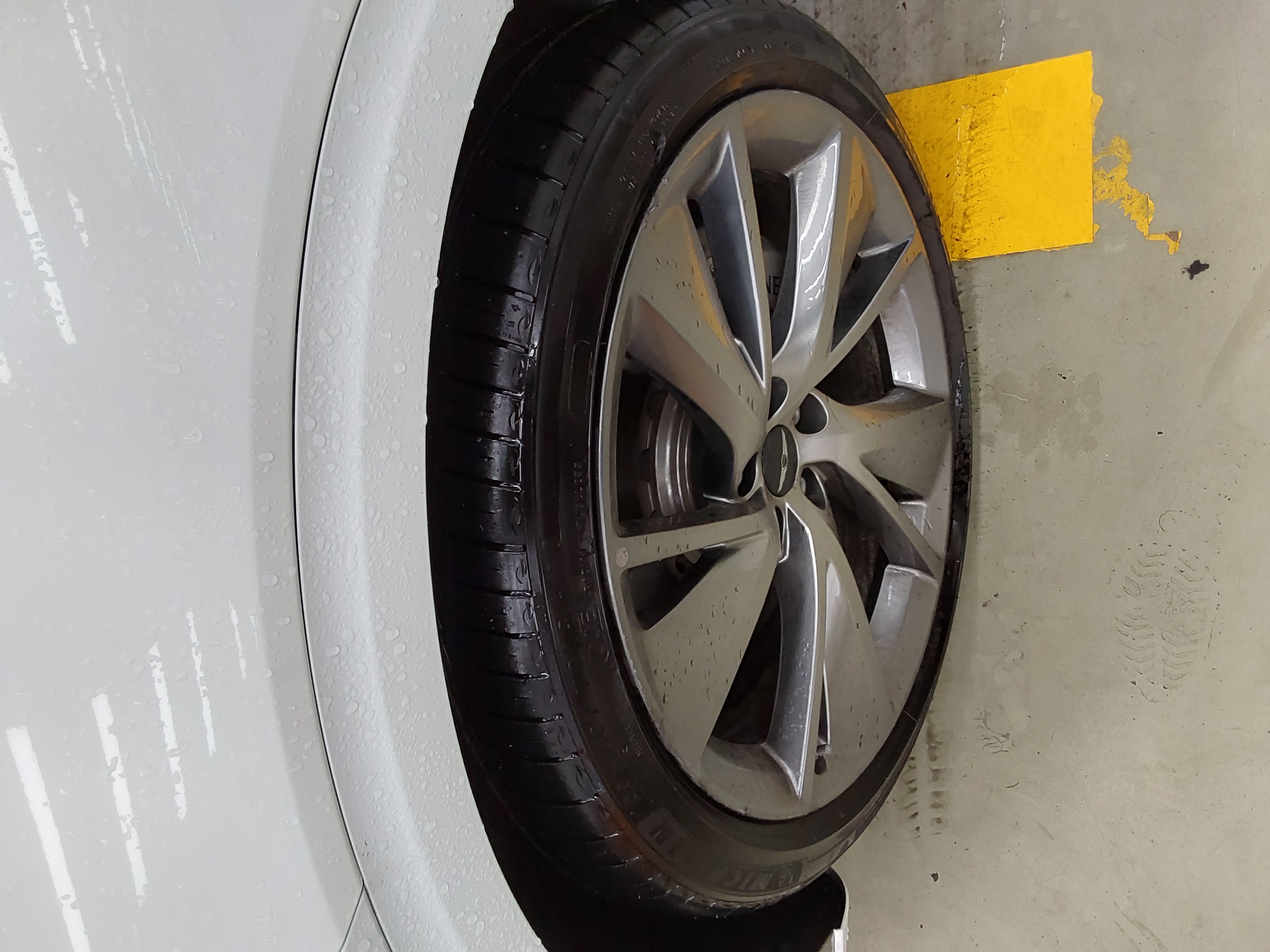 Hyundai Genesis 2025 - Image 19