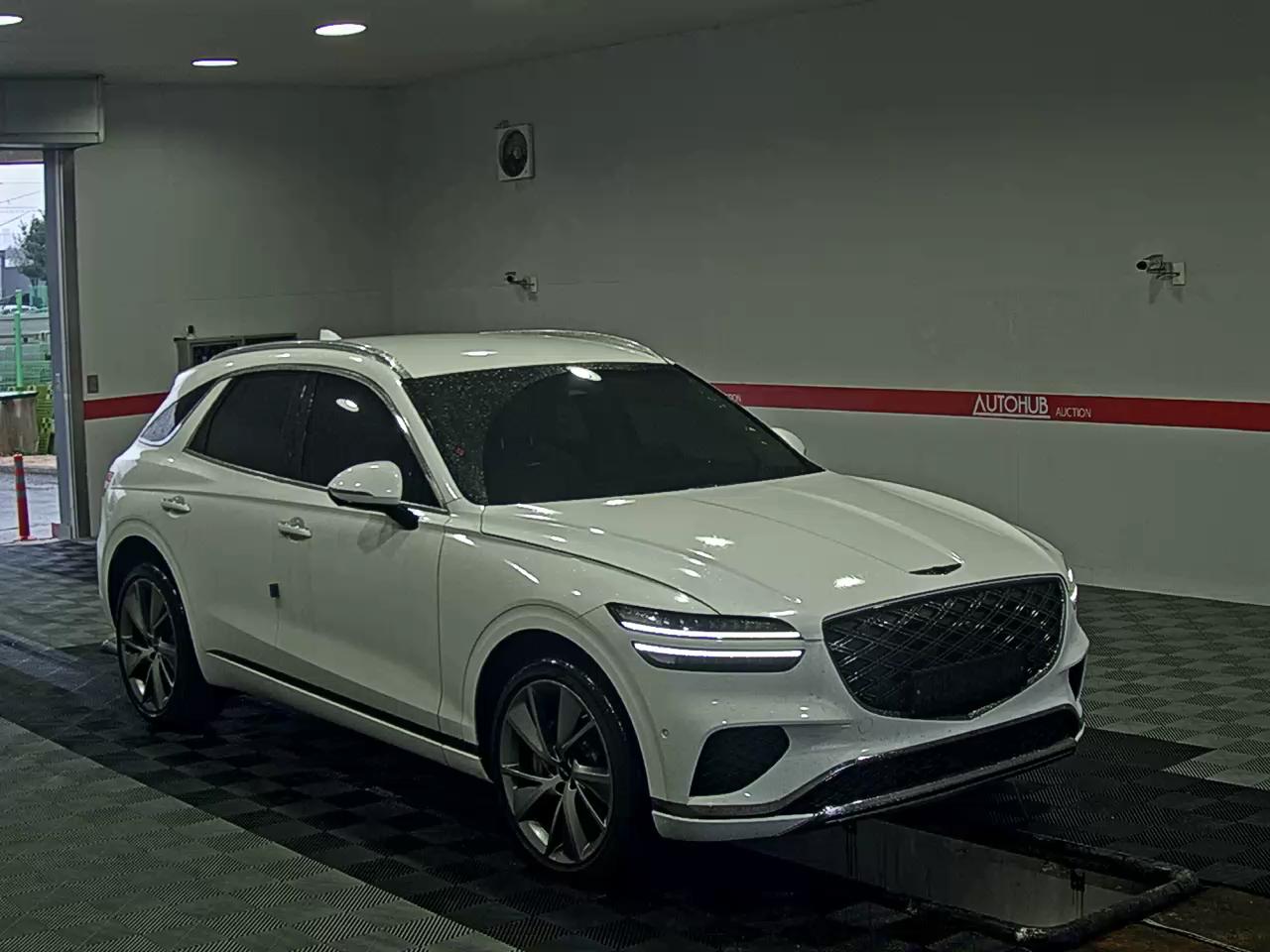 Hyundai Genesis 2025 - Image 2