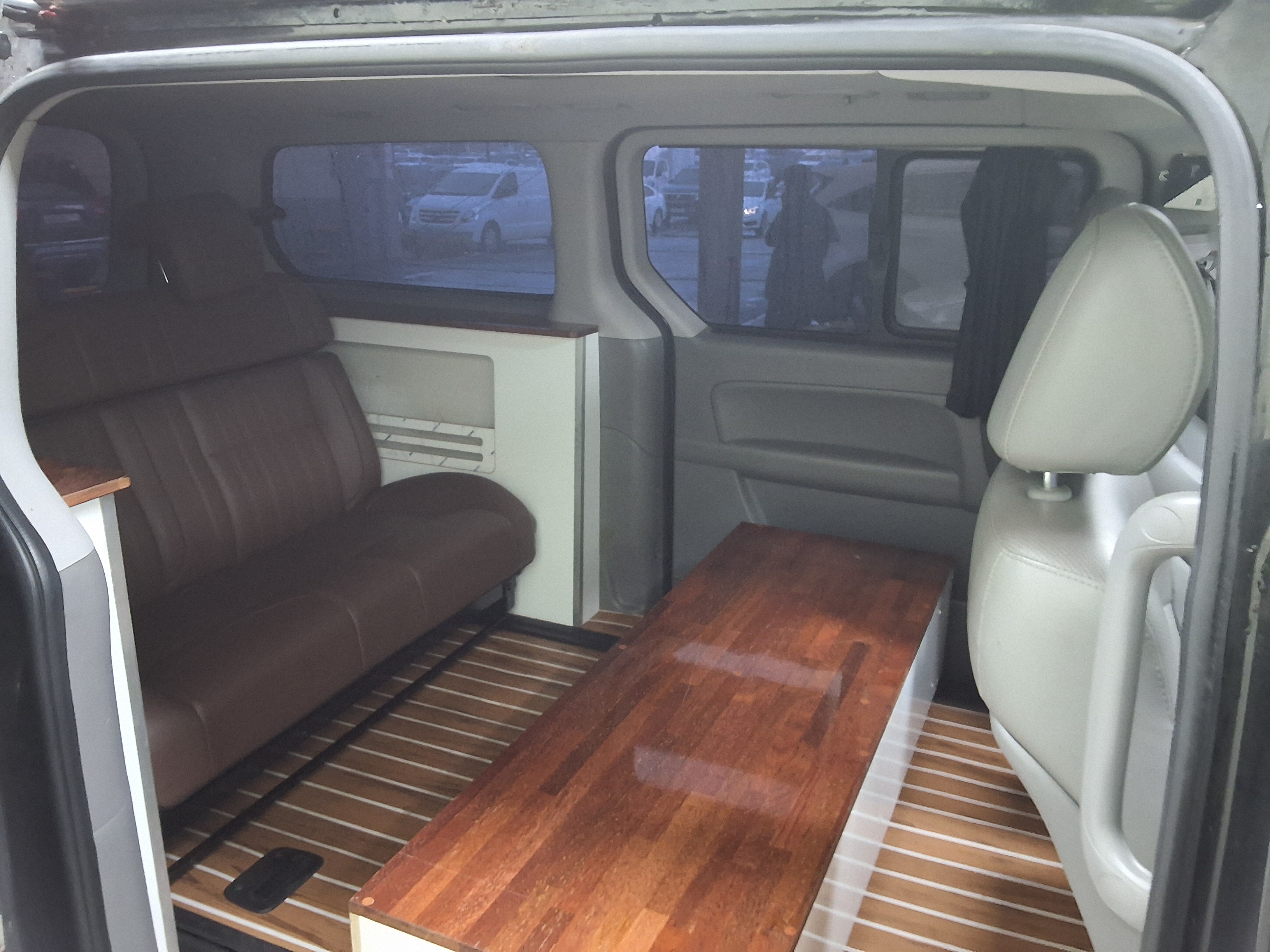 2015 - hyundai grand starex
