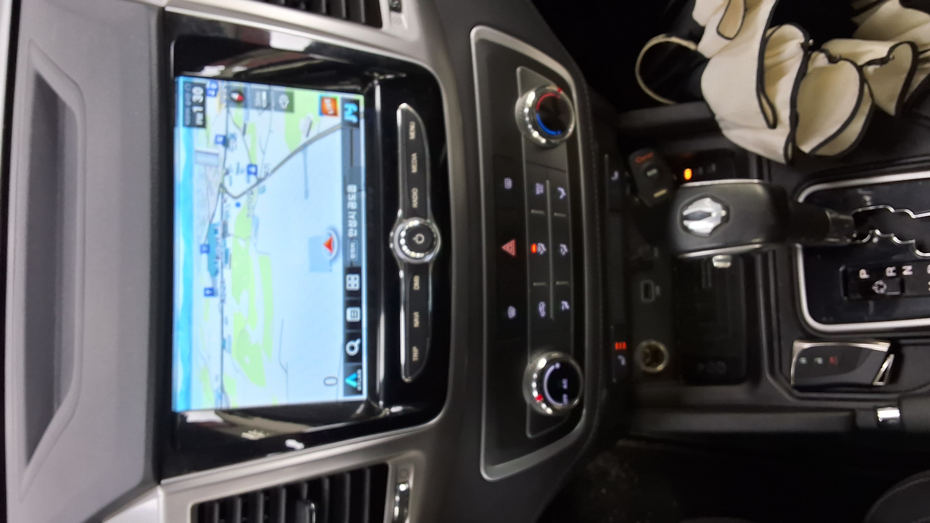 KG Mobility Rexton Sports - 16