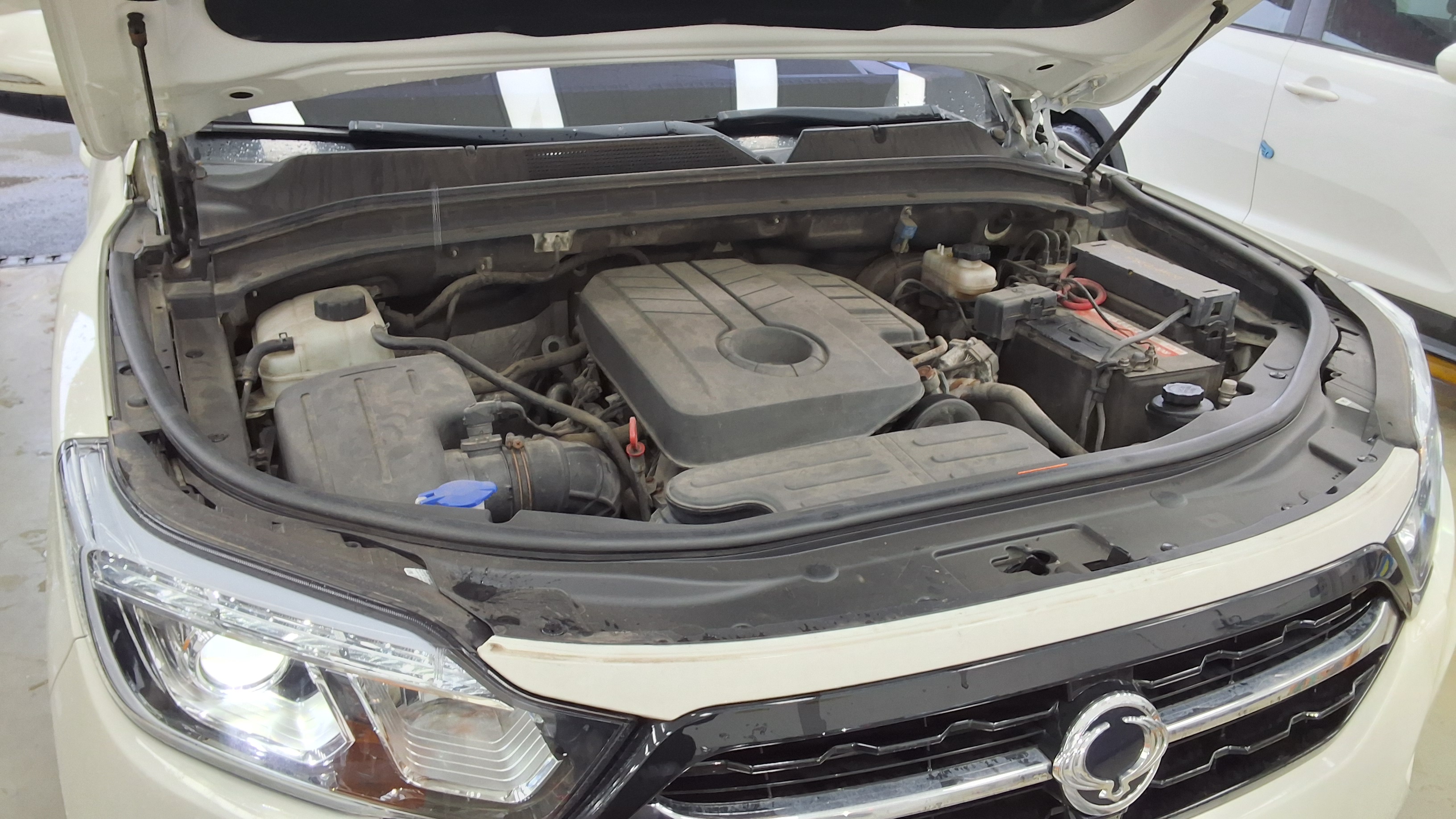 KG Mobility Rexton Sports - 21