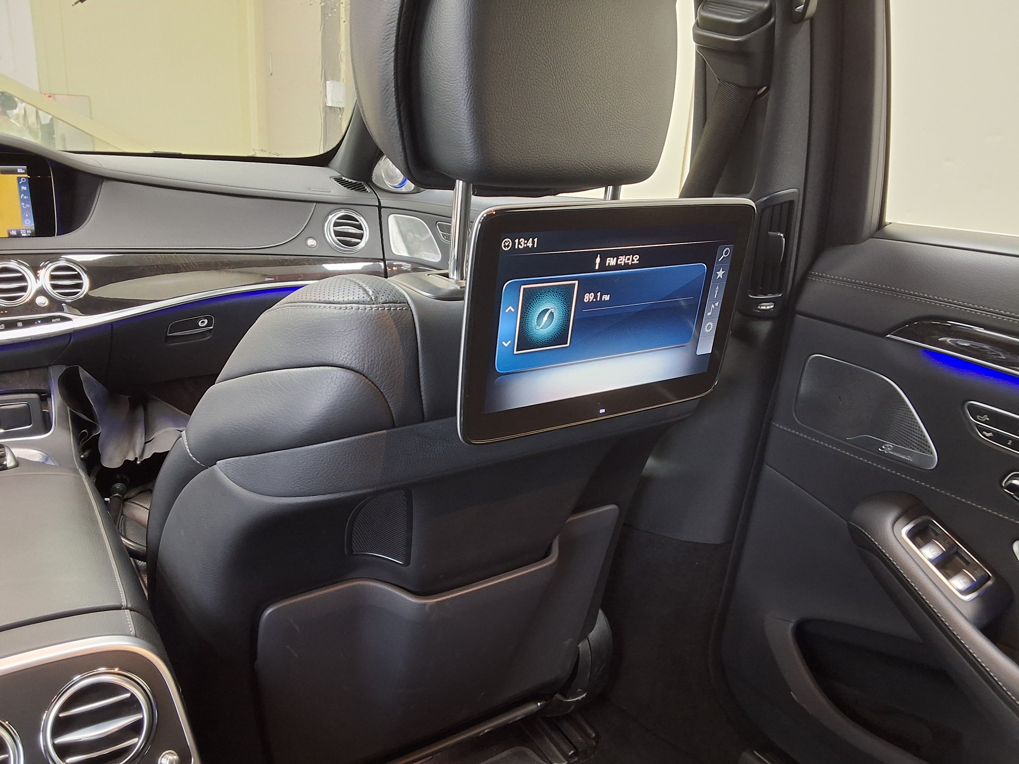 Mercedes-Benz S-Class 2018 - Image 20