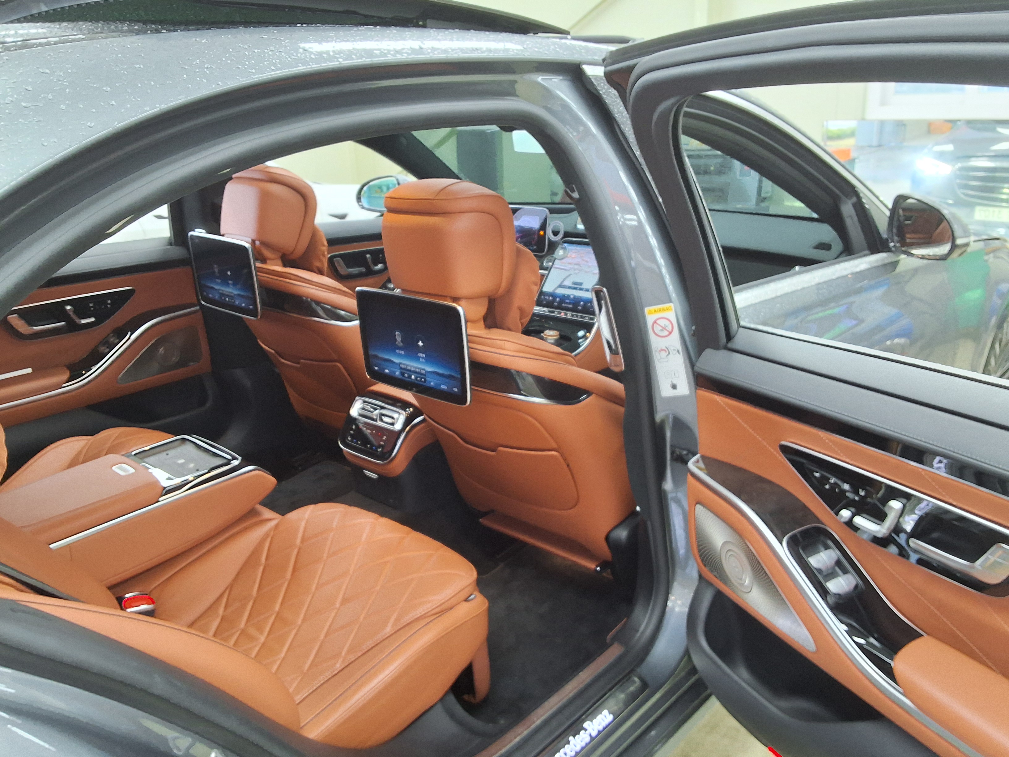 Mercedes-Benz S-Class 2021 - Image 12