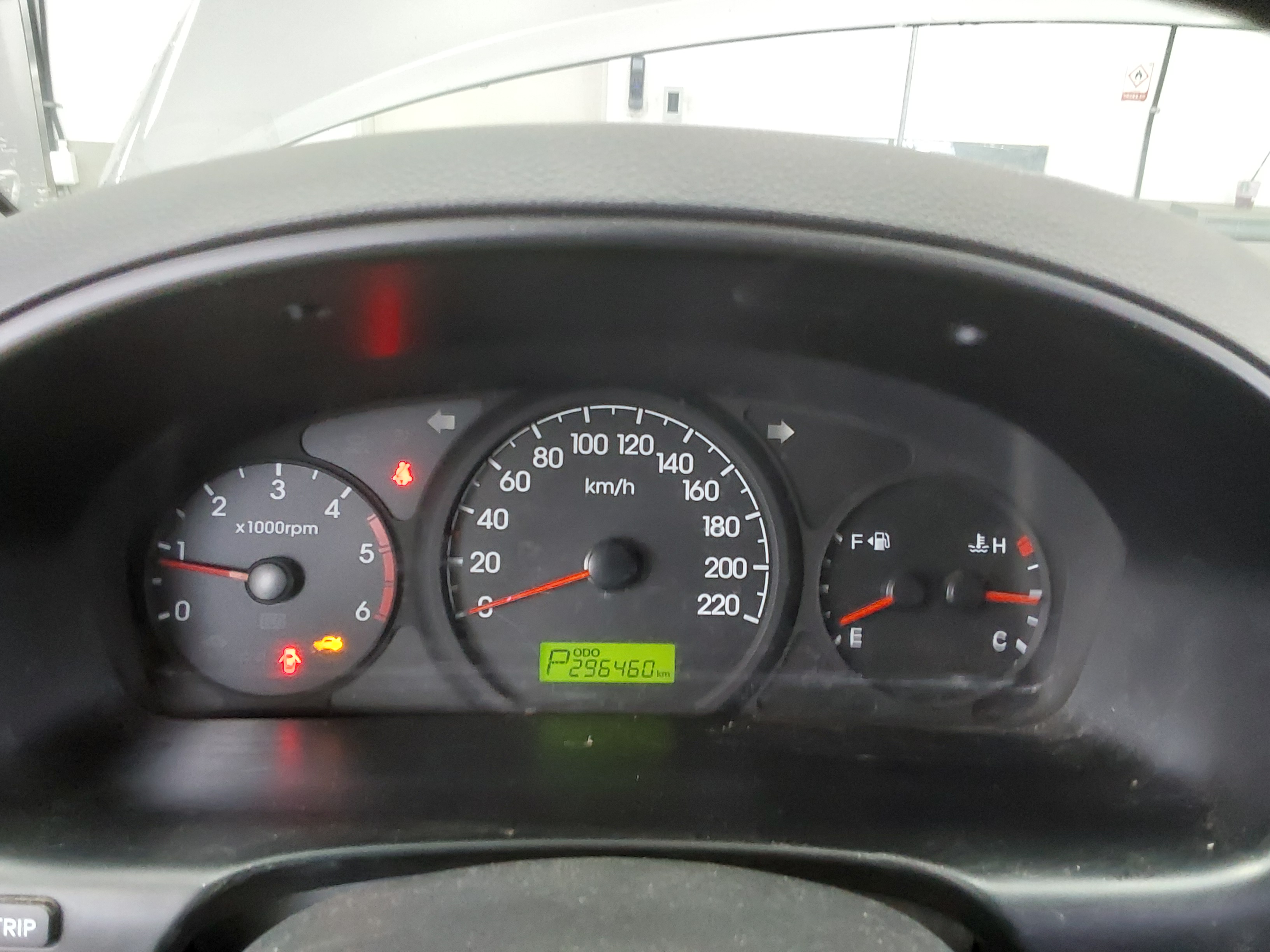 Hyundai Grand Starex 2015 - Image 8