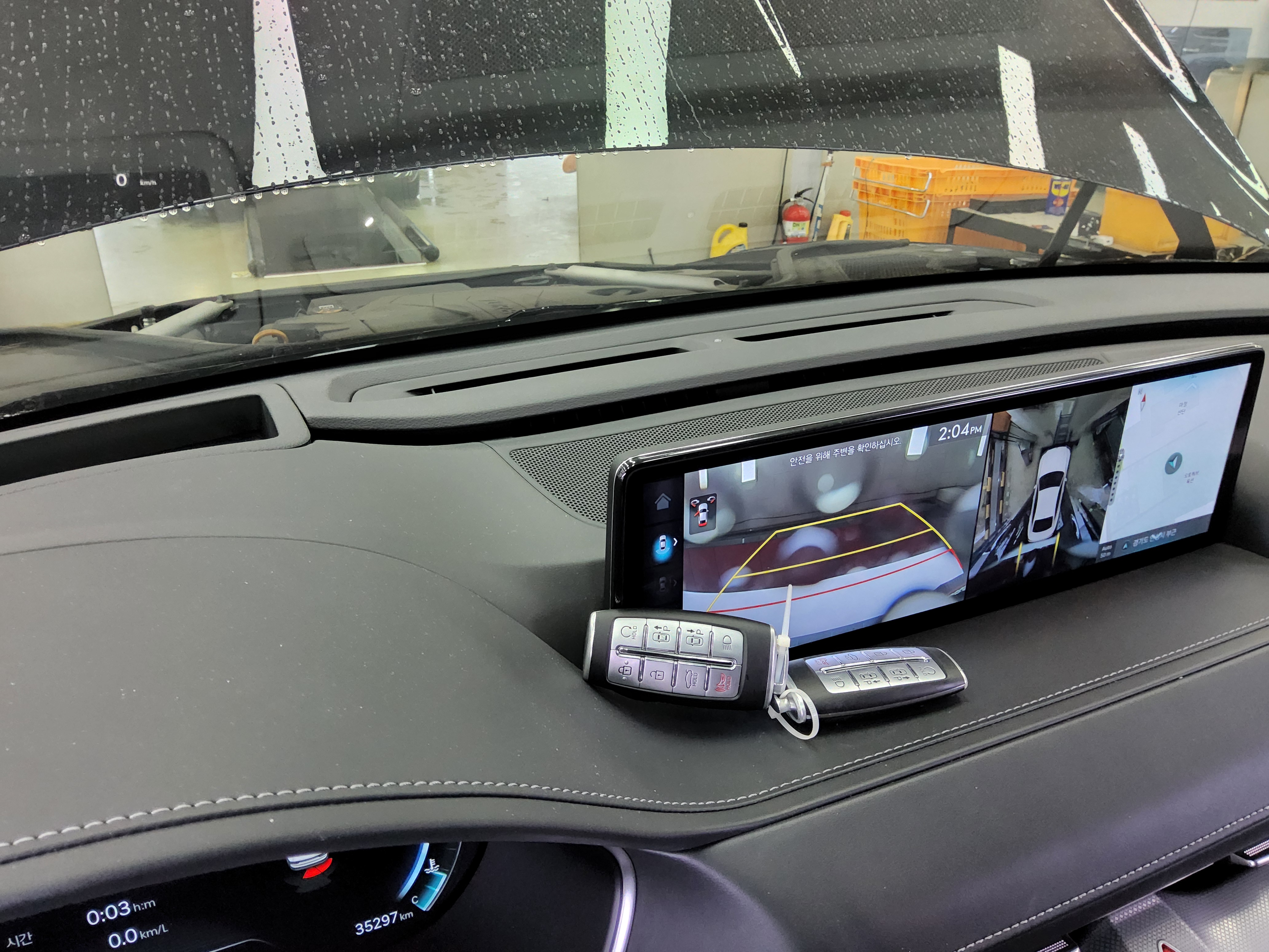Hyundai Genesis 2022 - Image 17