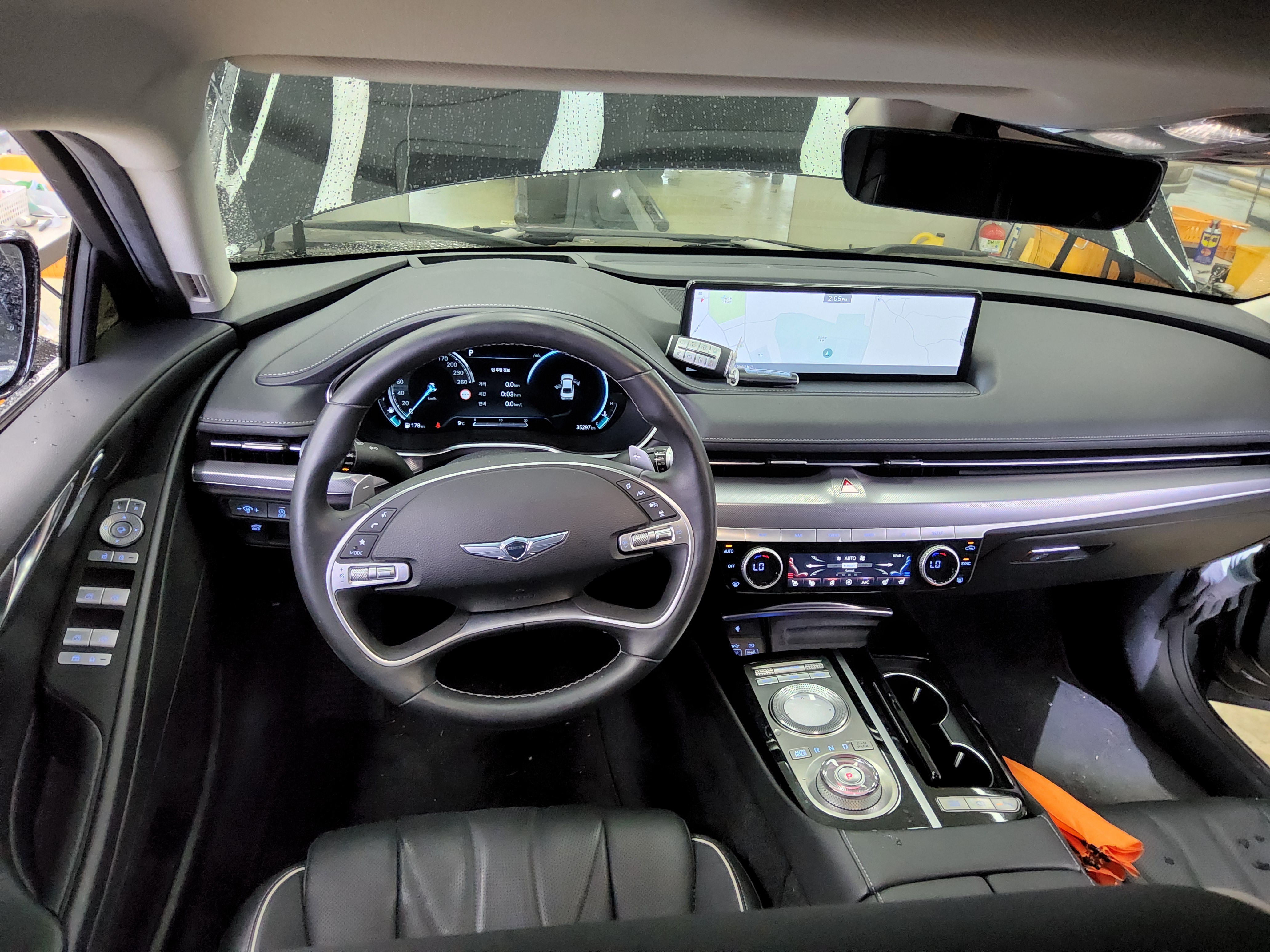 Hyundai Genesis 2022 - Image 10