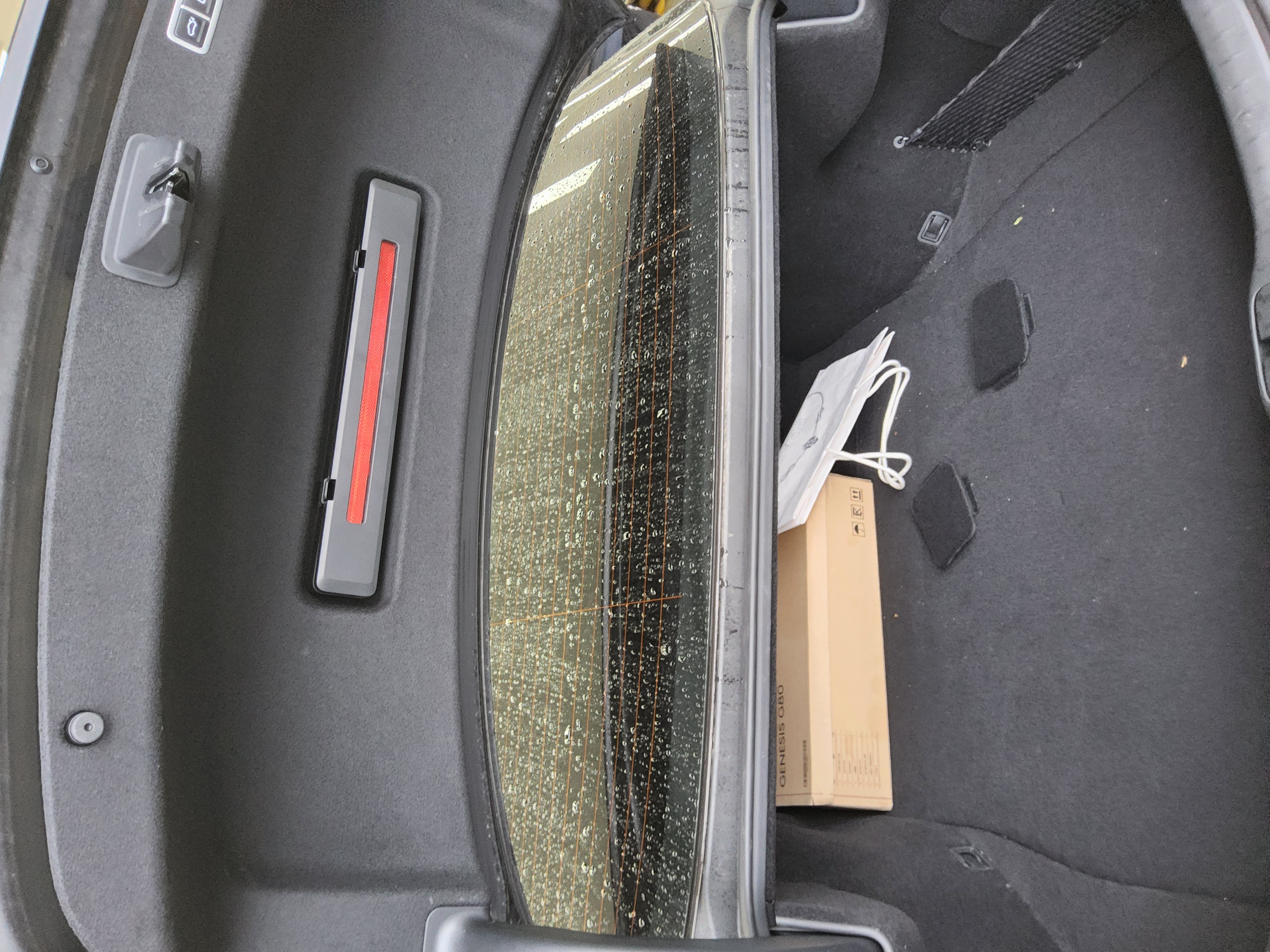 Hyundai Genesis 2022 - Image 14