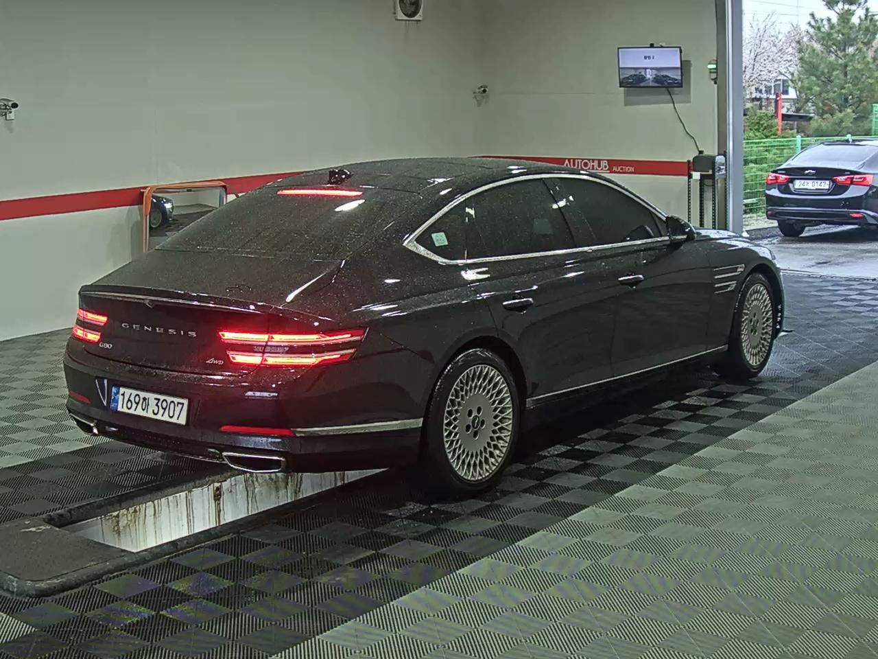 Hyundai Genesis 2022 - Image 4