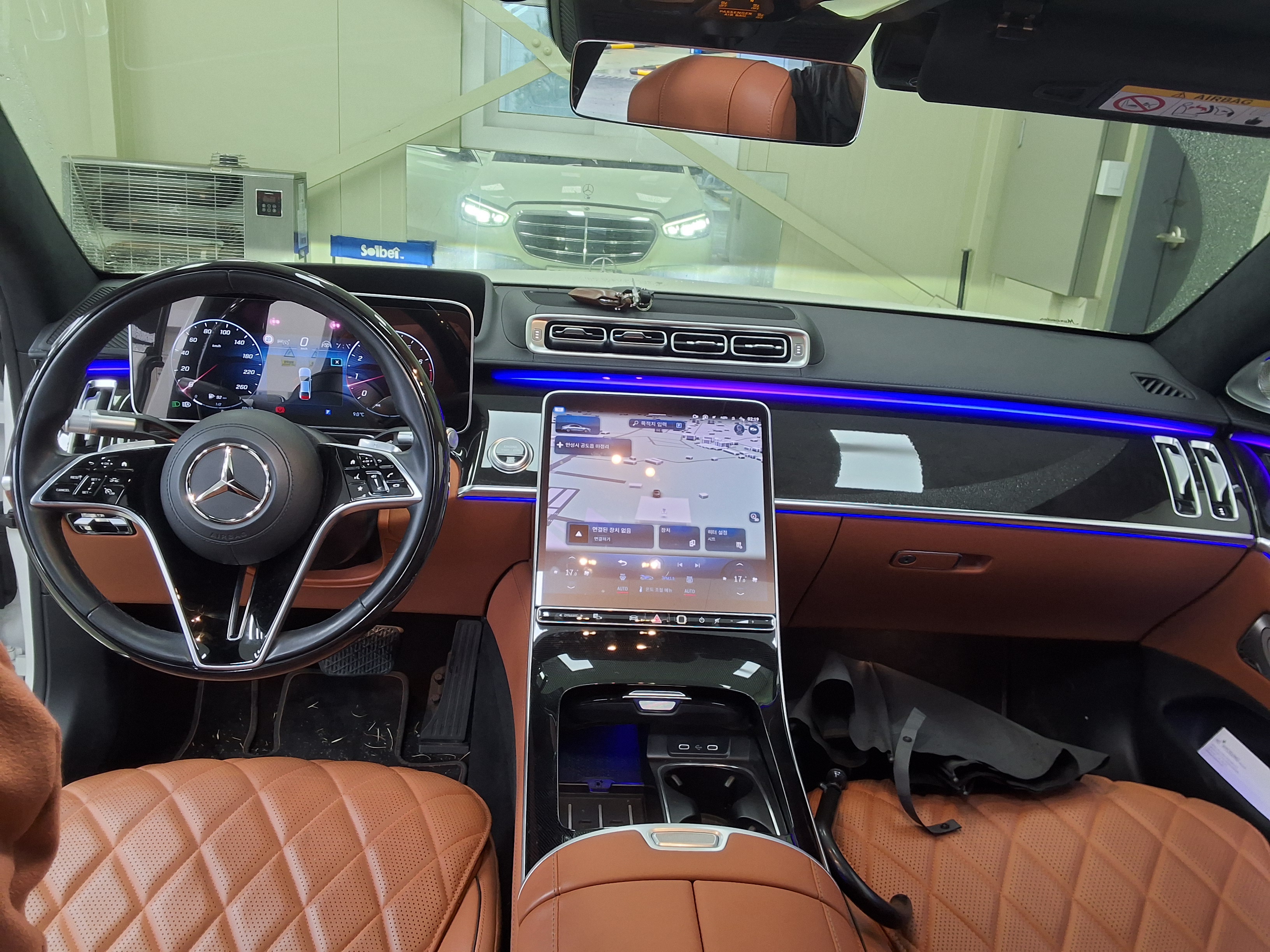 Mercedes-Benz S-Class - 19