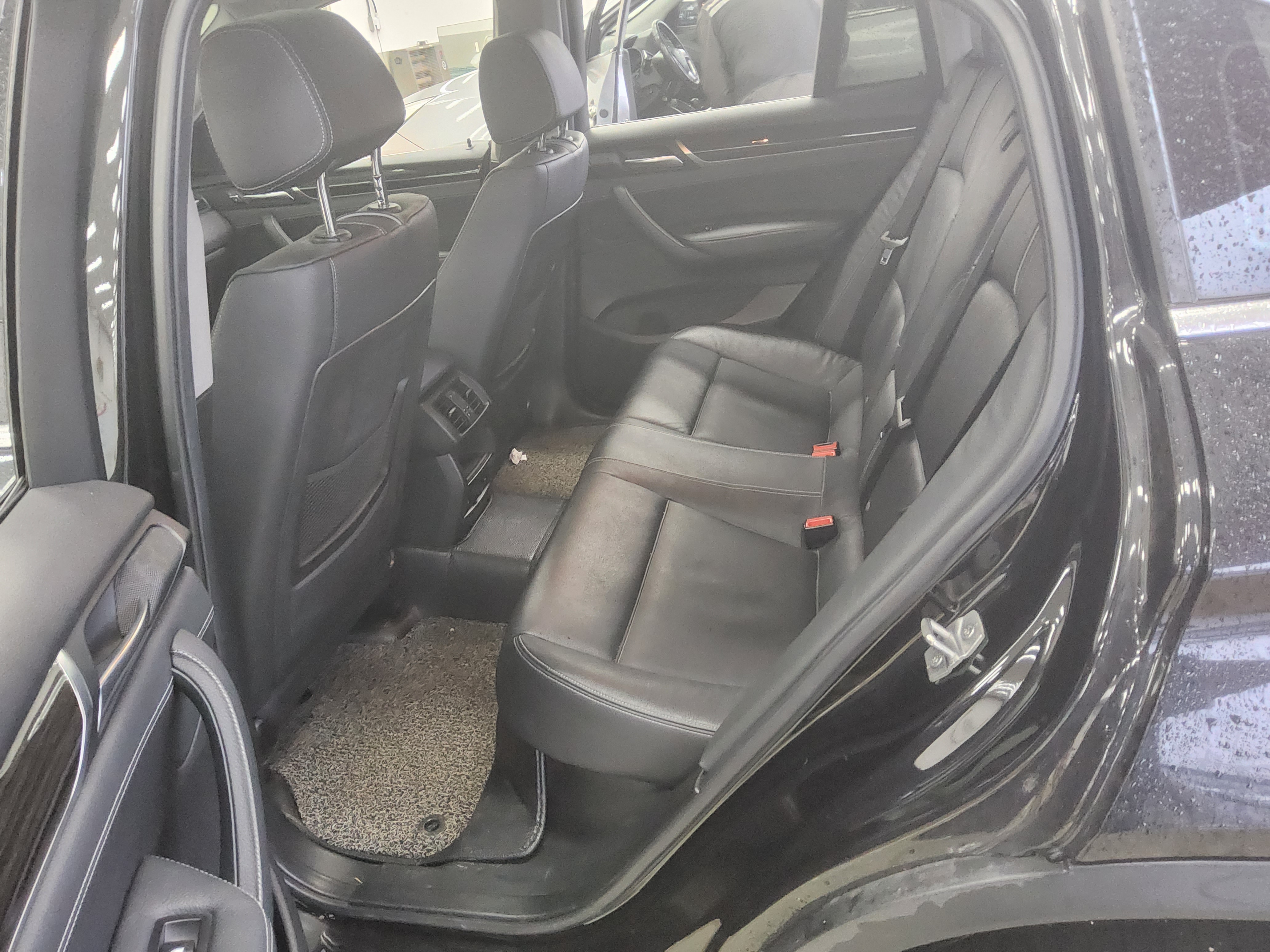 BMW X4 - 11