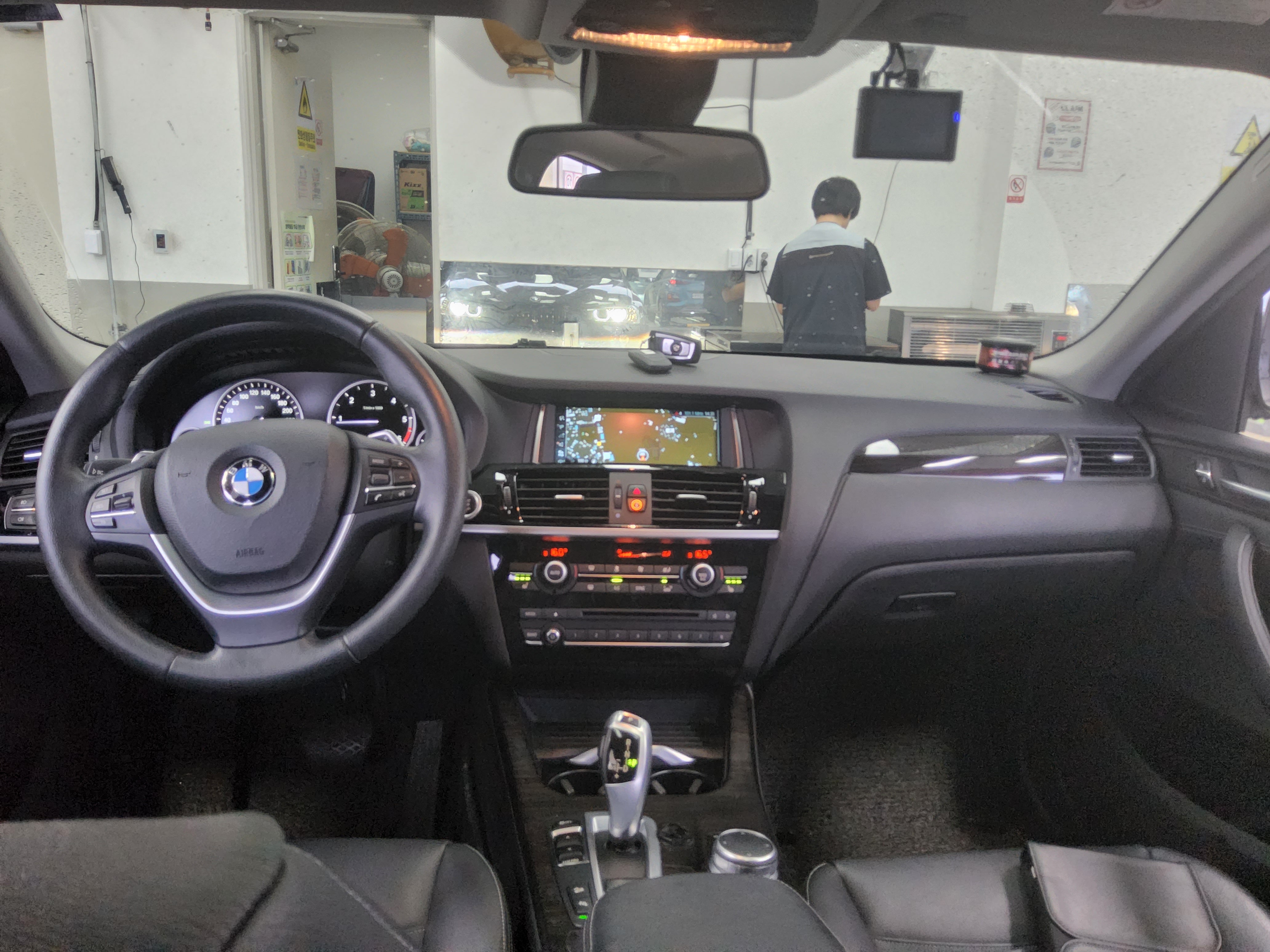 BMW X4 - 10