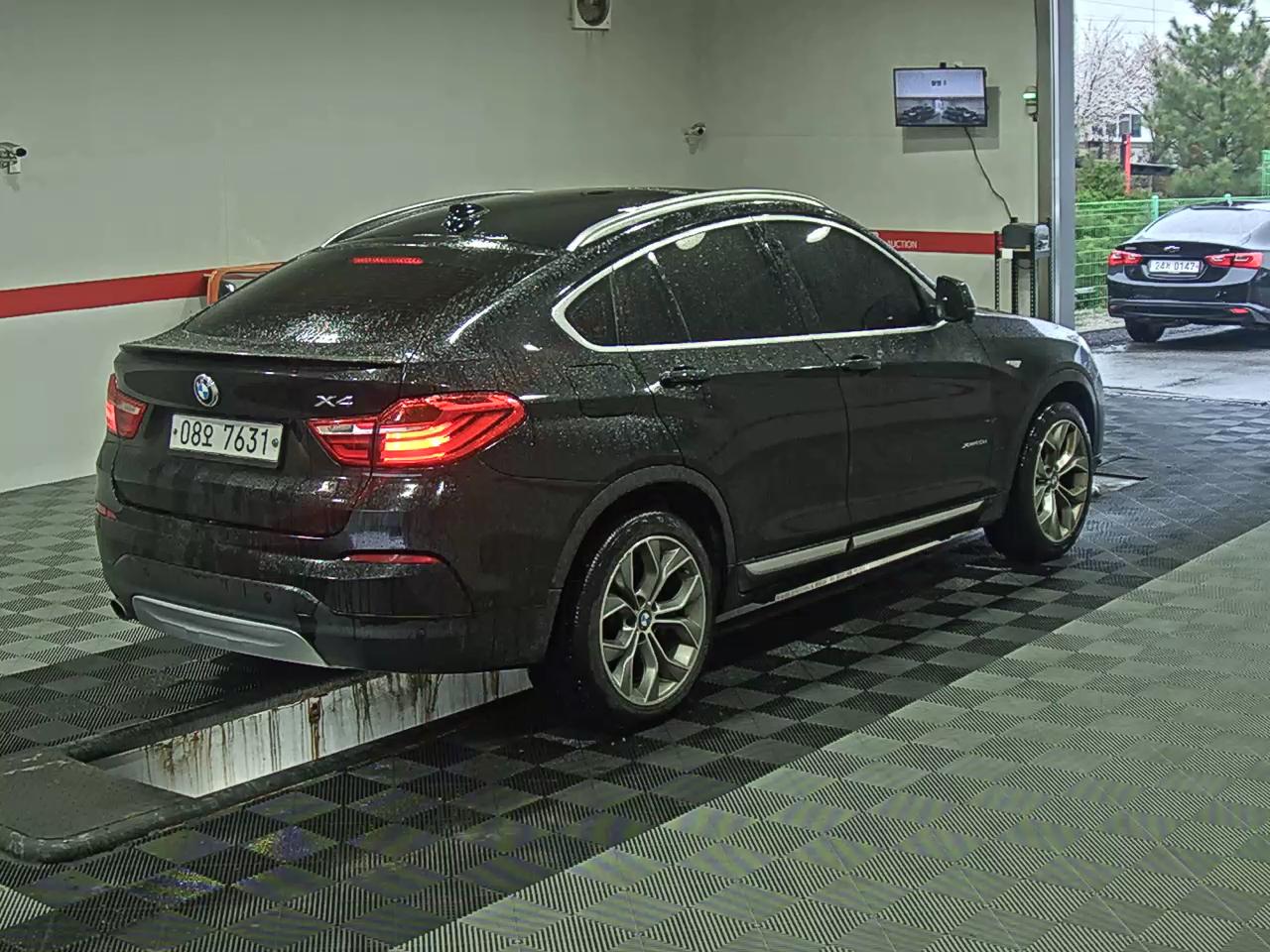 BMW X4 - 4
