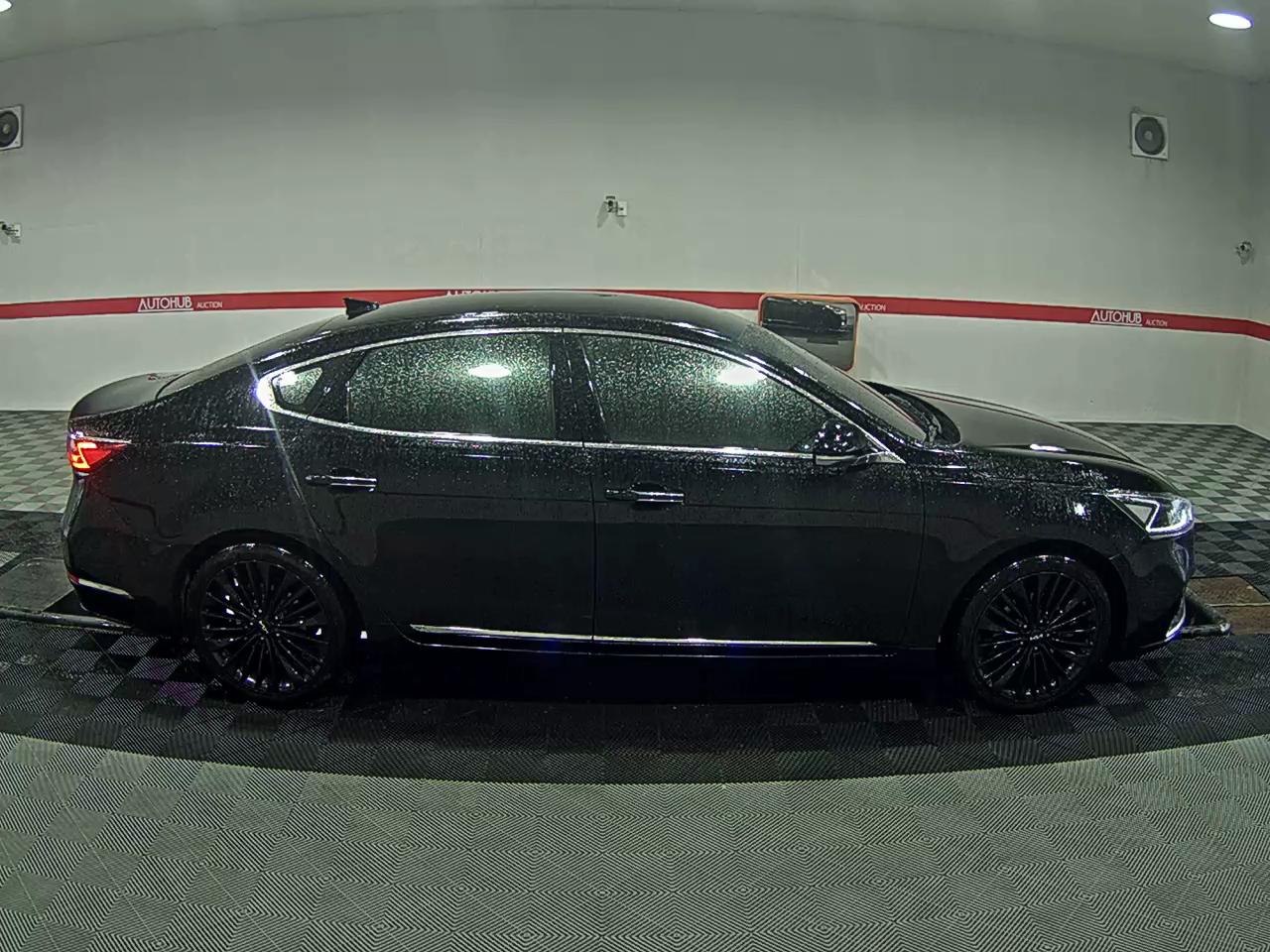 كيا أخرى 2017 - صورة 3