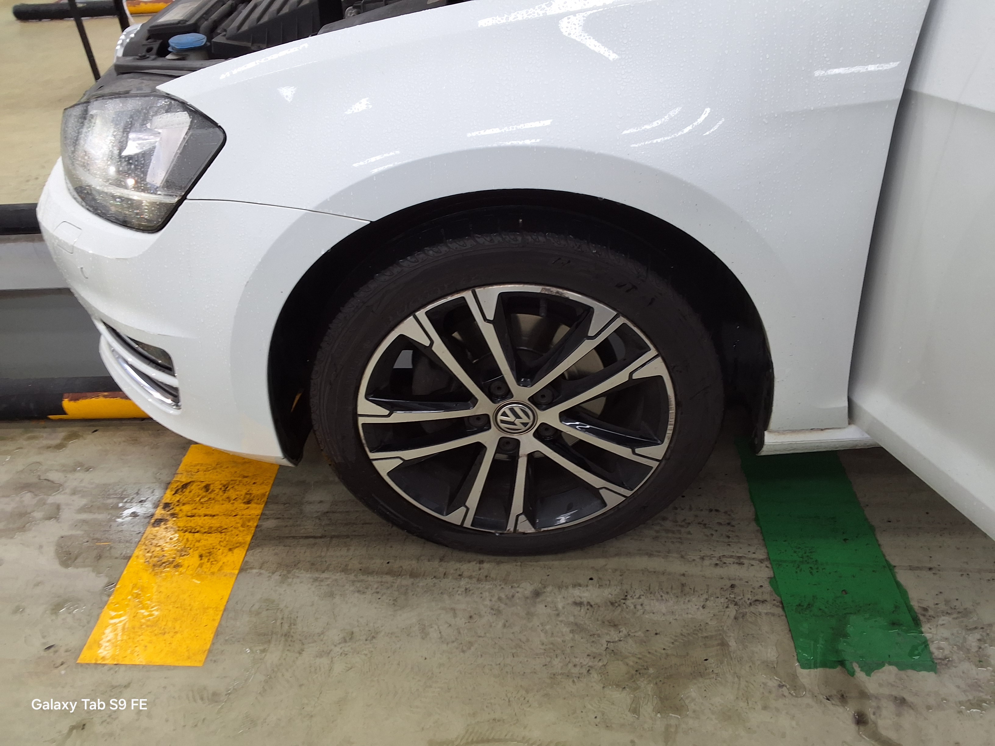 Volkswagen Golf - 21